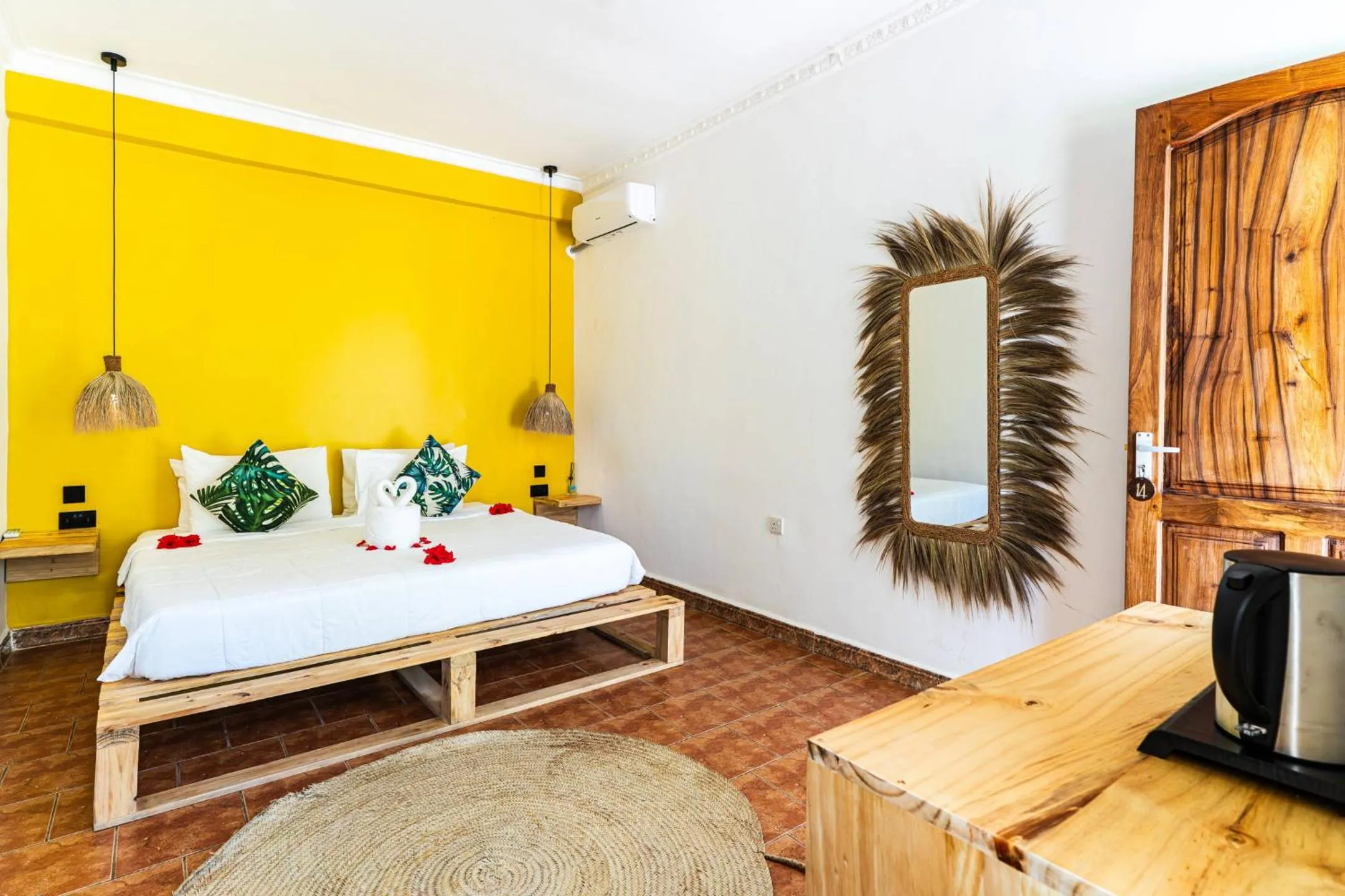 Bed in Marea Boutique Hotel