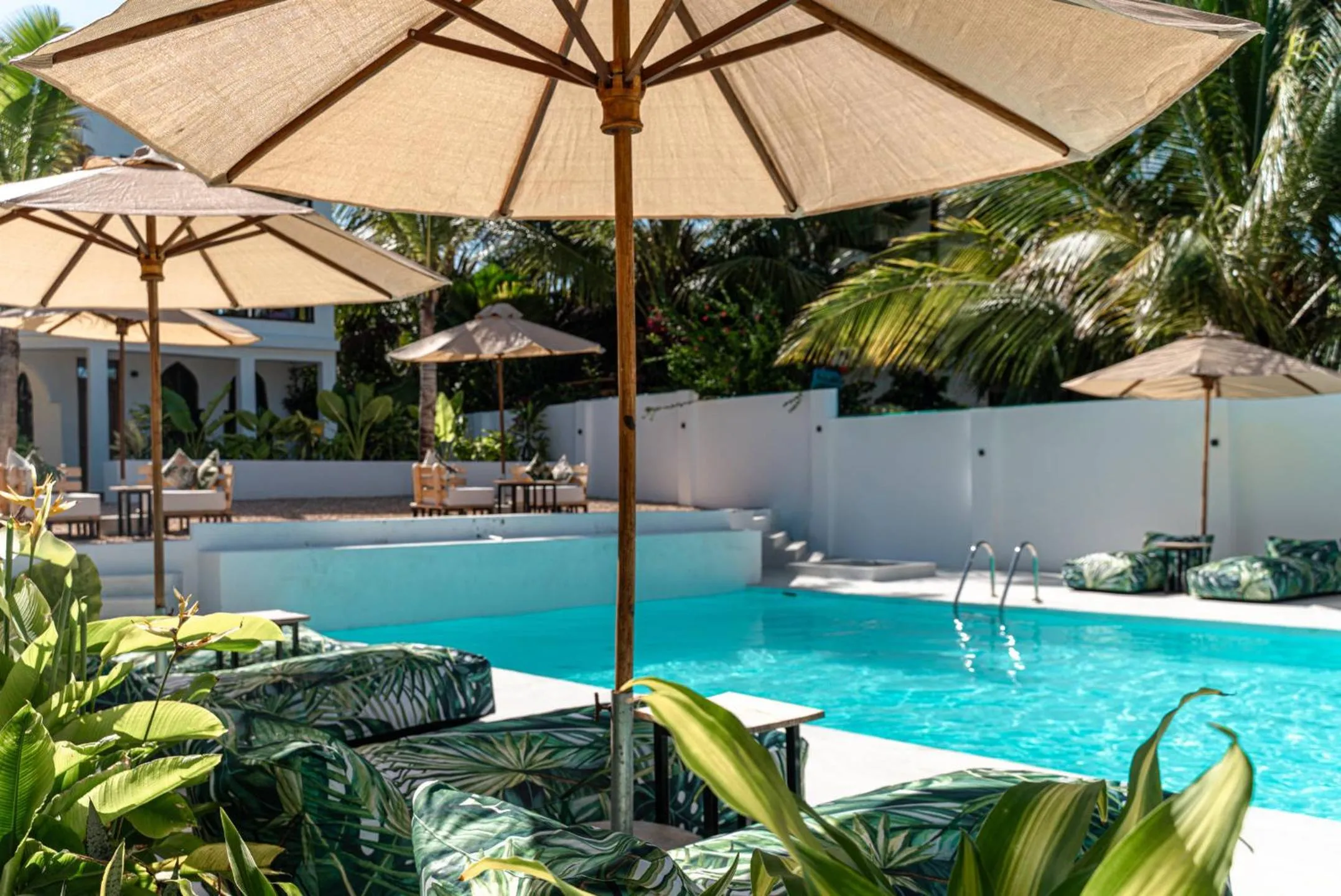 Swimming pool in Marea Boutique Hotel