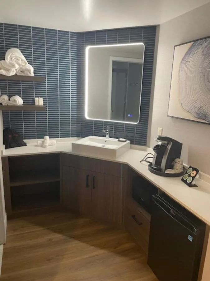 Bathroom in The Clarkson Inn