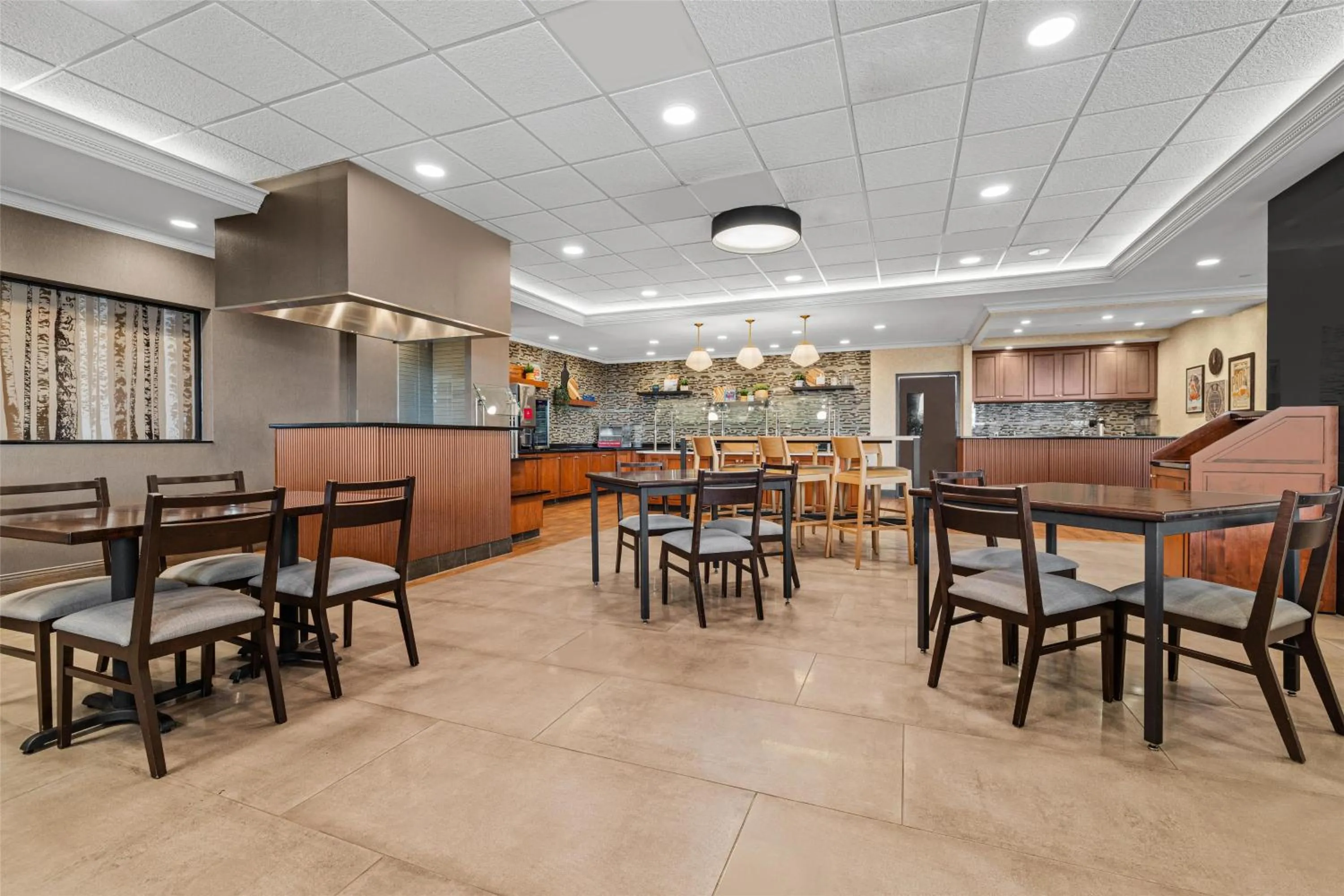 Breakfast in Drury Plaza Hotel St Louis Creve Coeur