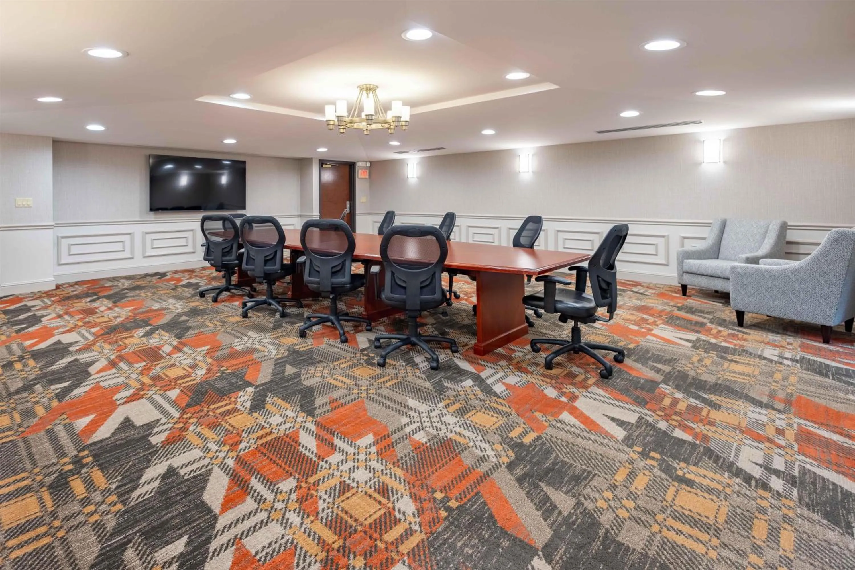 Meeting/conference room in Drury Plaza Hotel St Louis Creve Coeur