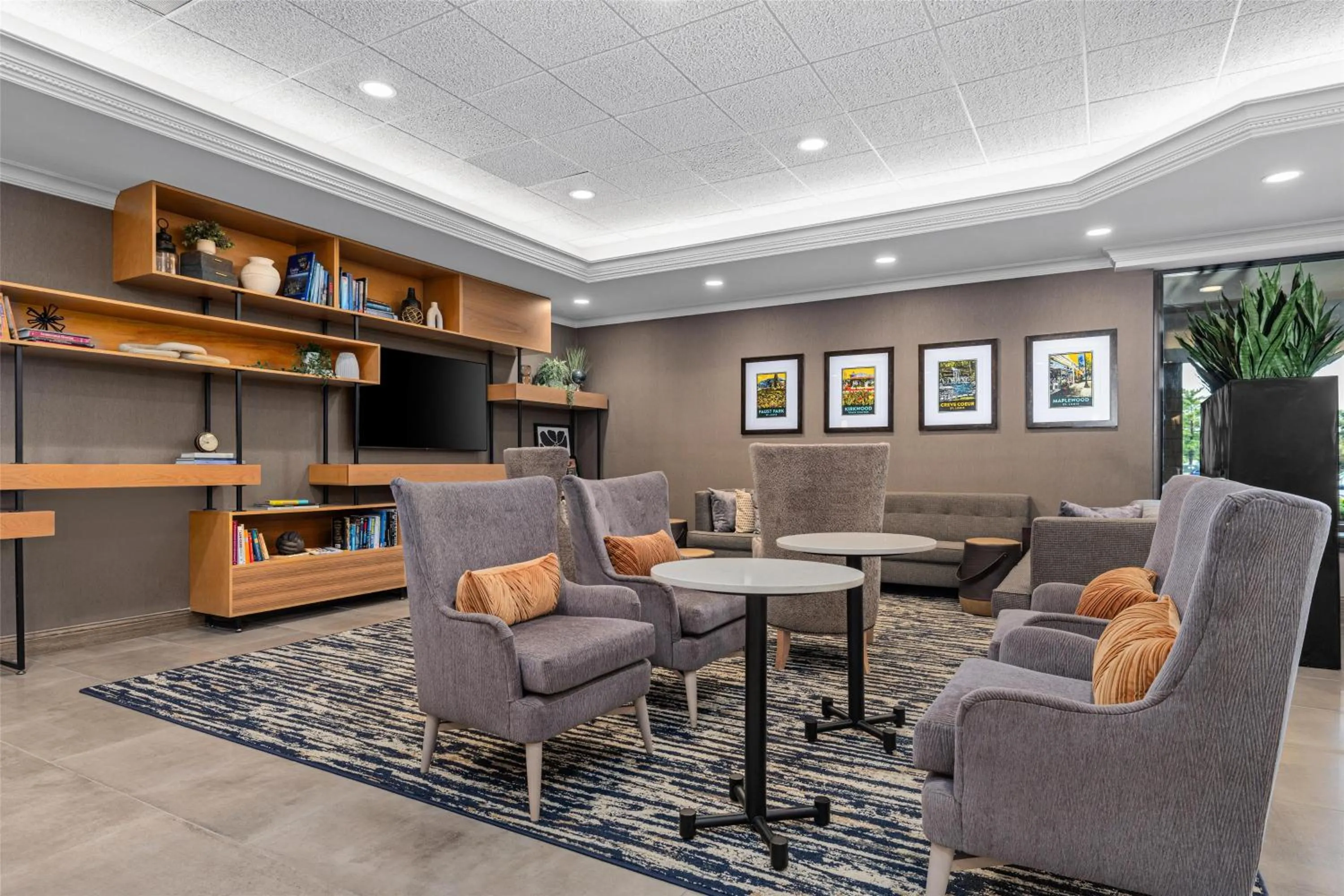 Lobby or reception in Drury Plaza Hotel St Louis Creve Coeur