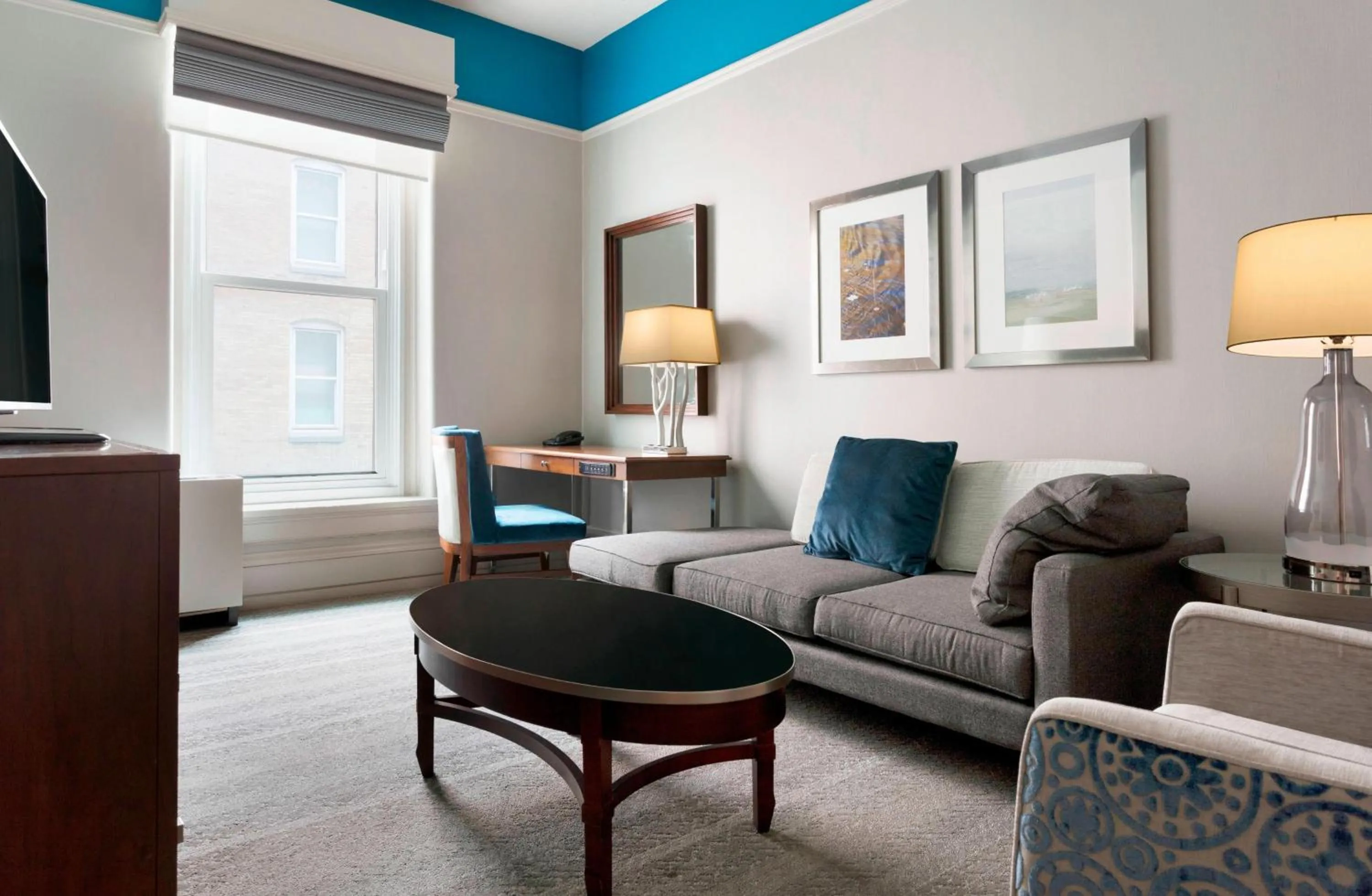 Seating area in The Westin Great Southern Columbus