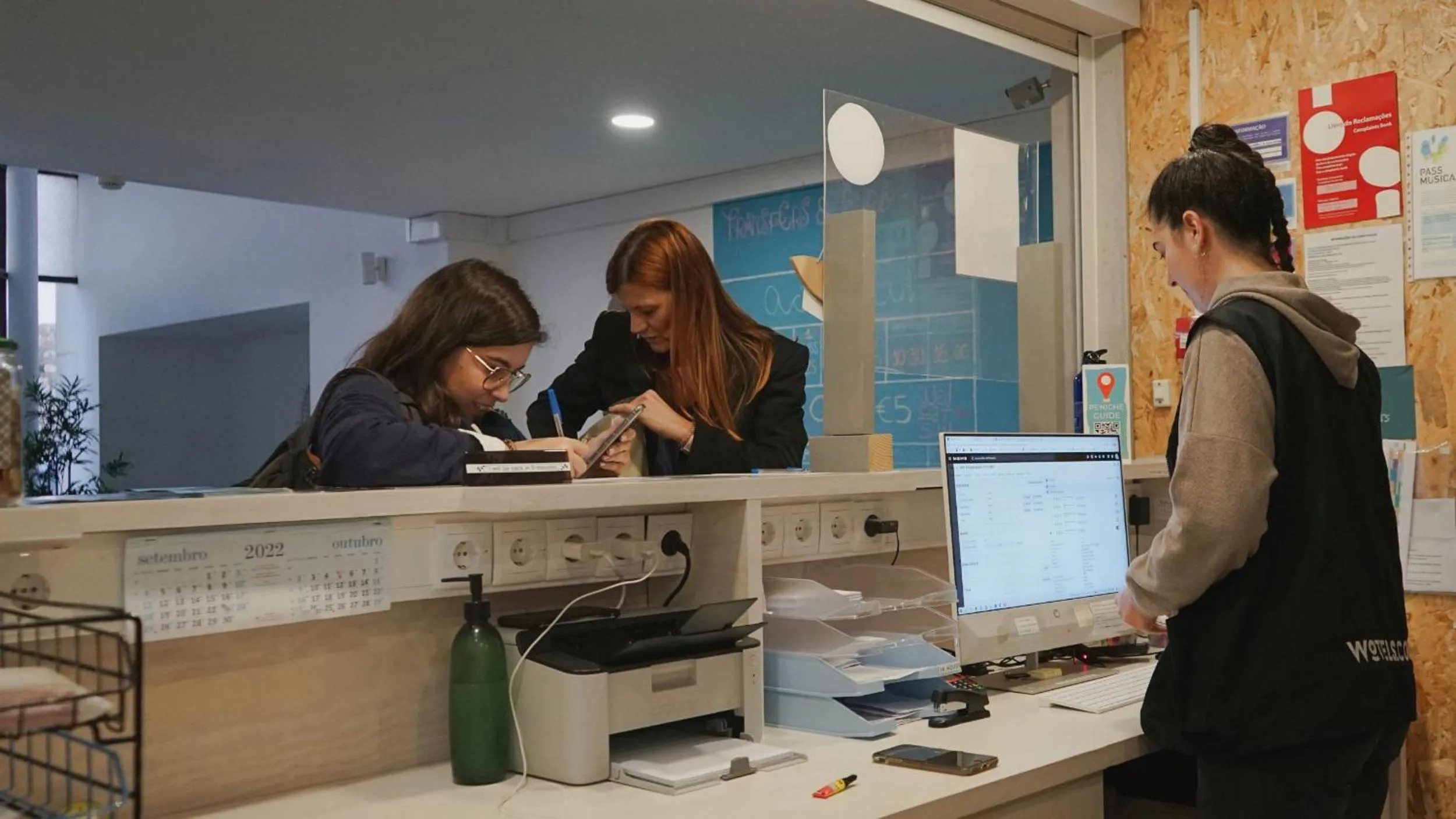 Lobby or reception in WOT Peniche Social