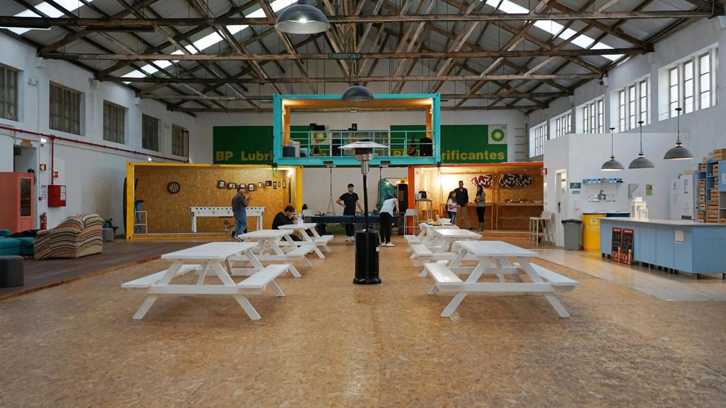 Lounge or bar in WOT Peniche Social