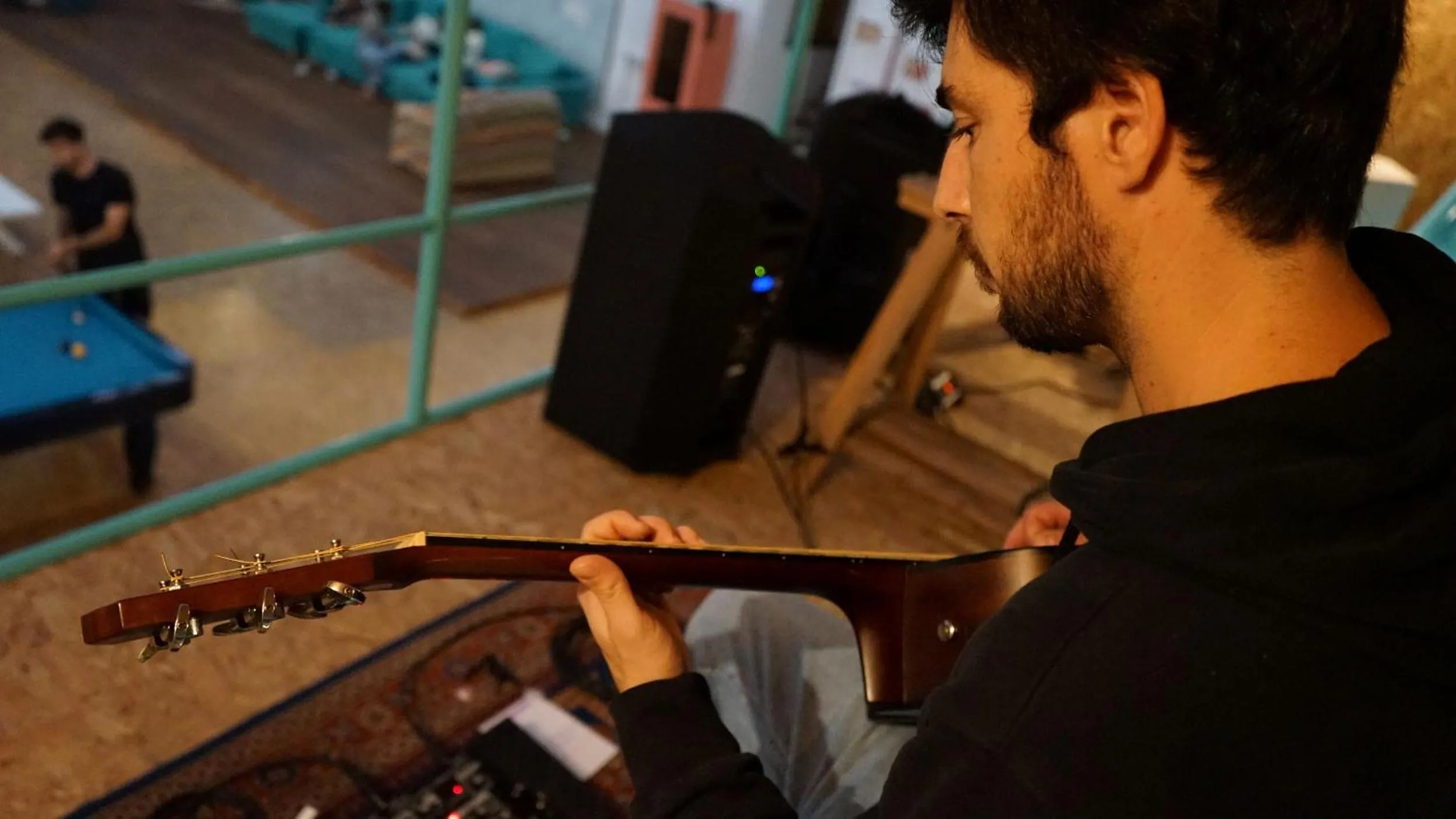 Evening entertainment in WOT Peniche Social