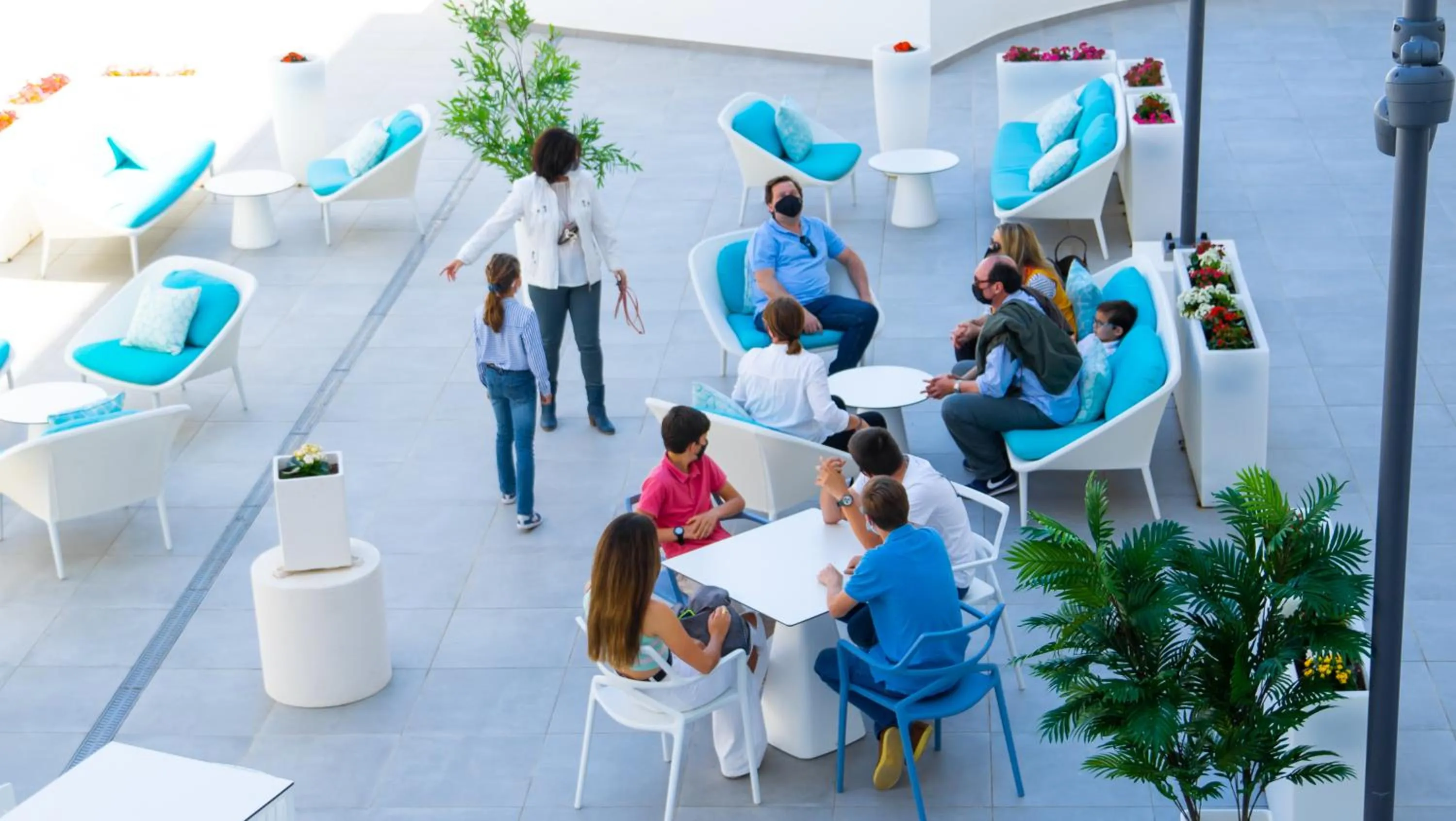 People in Hotel Playa de la Plata