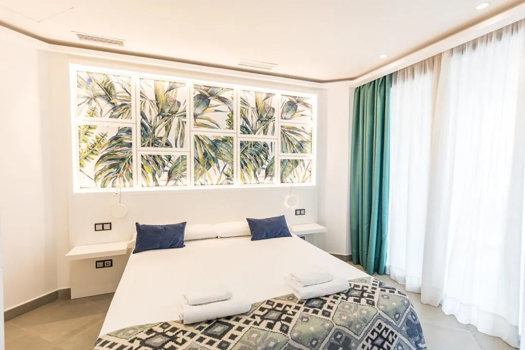 Bed in Hotel Playa de la Plata