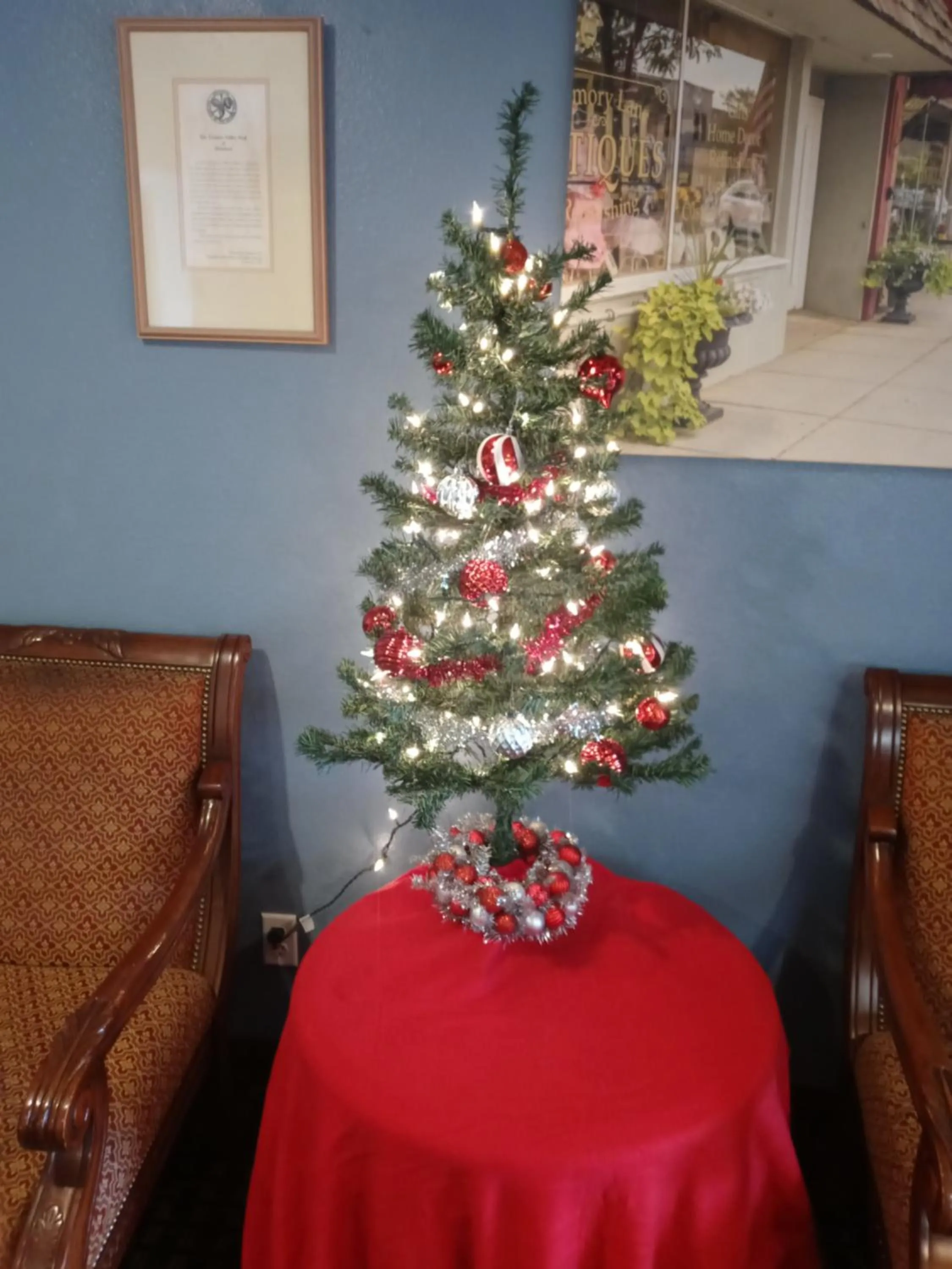 Property building in Super 8 by Wyndham Windsor