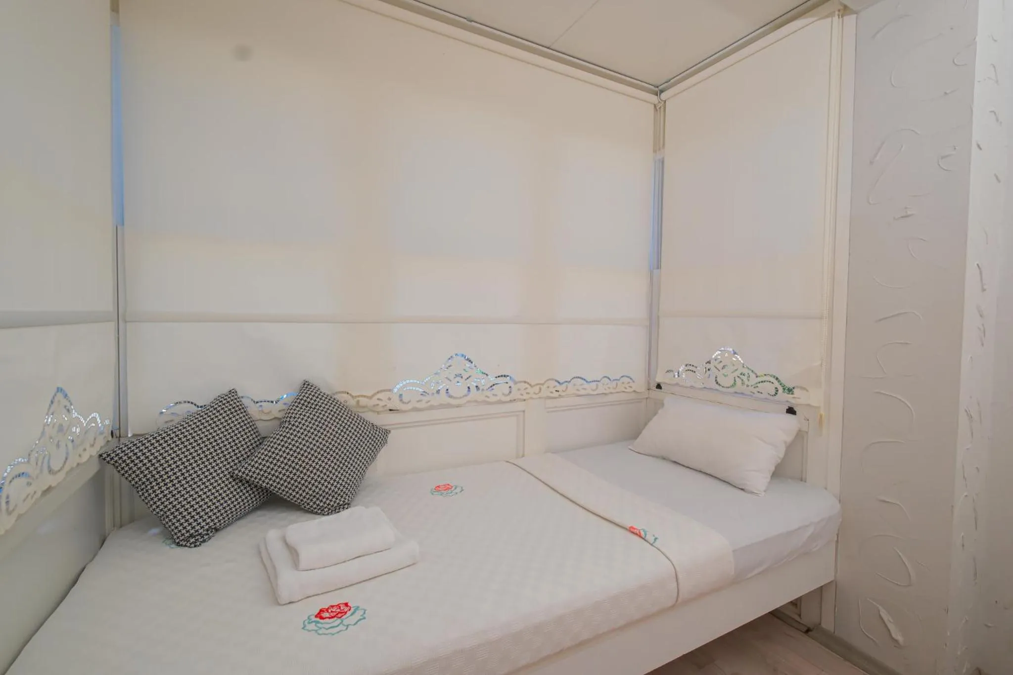 Bed in Kybele Suites Alaçatı