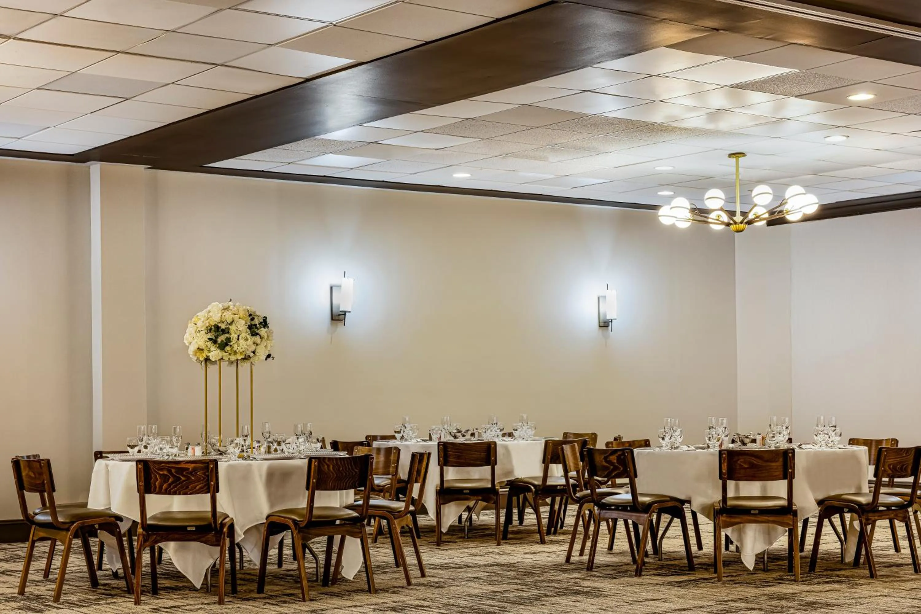Banquet/Function facilities in Hotel Preston Nashville Airport