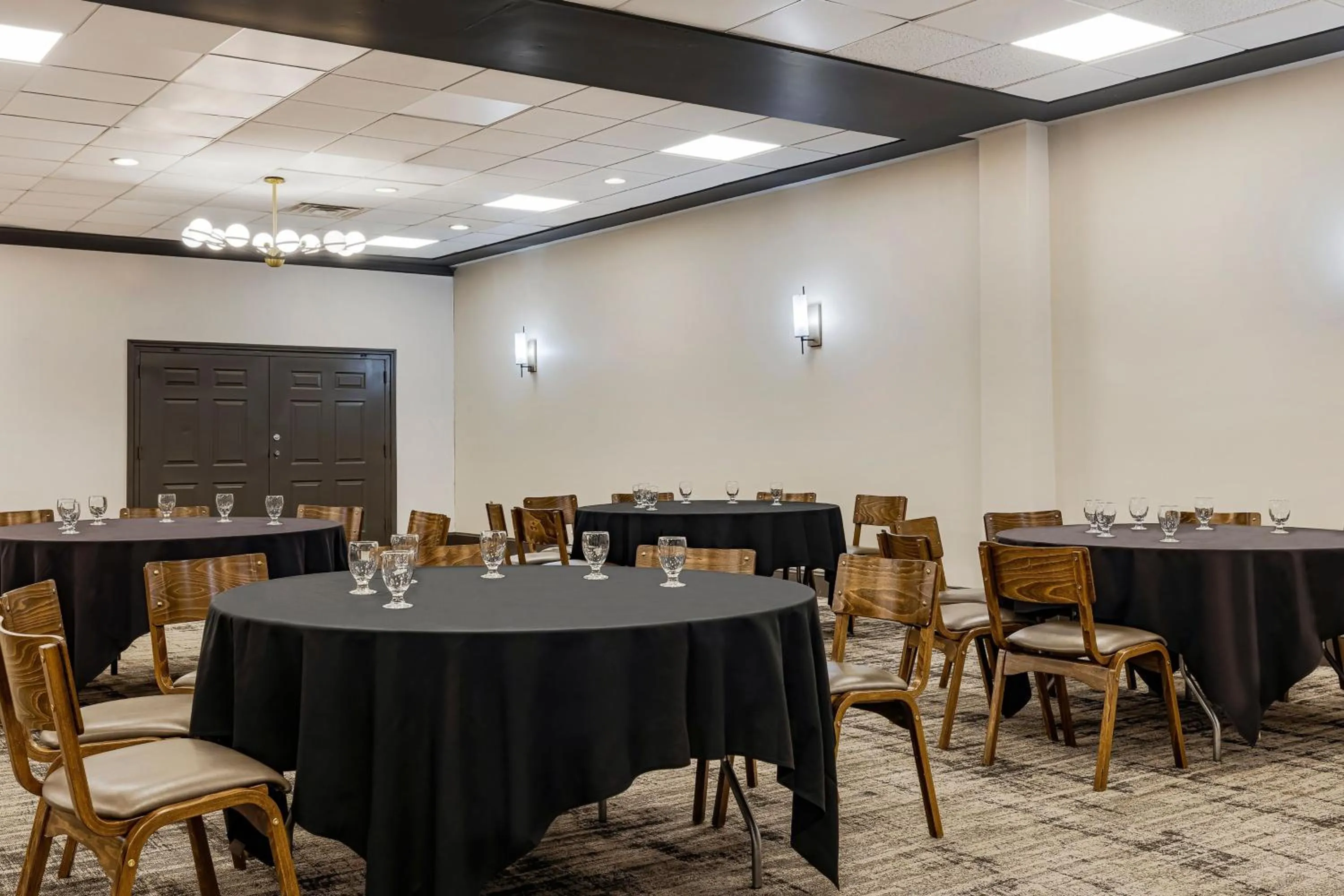 Meeting/conference room in Hotel Preston Nashville Airport