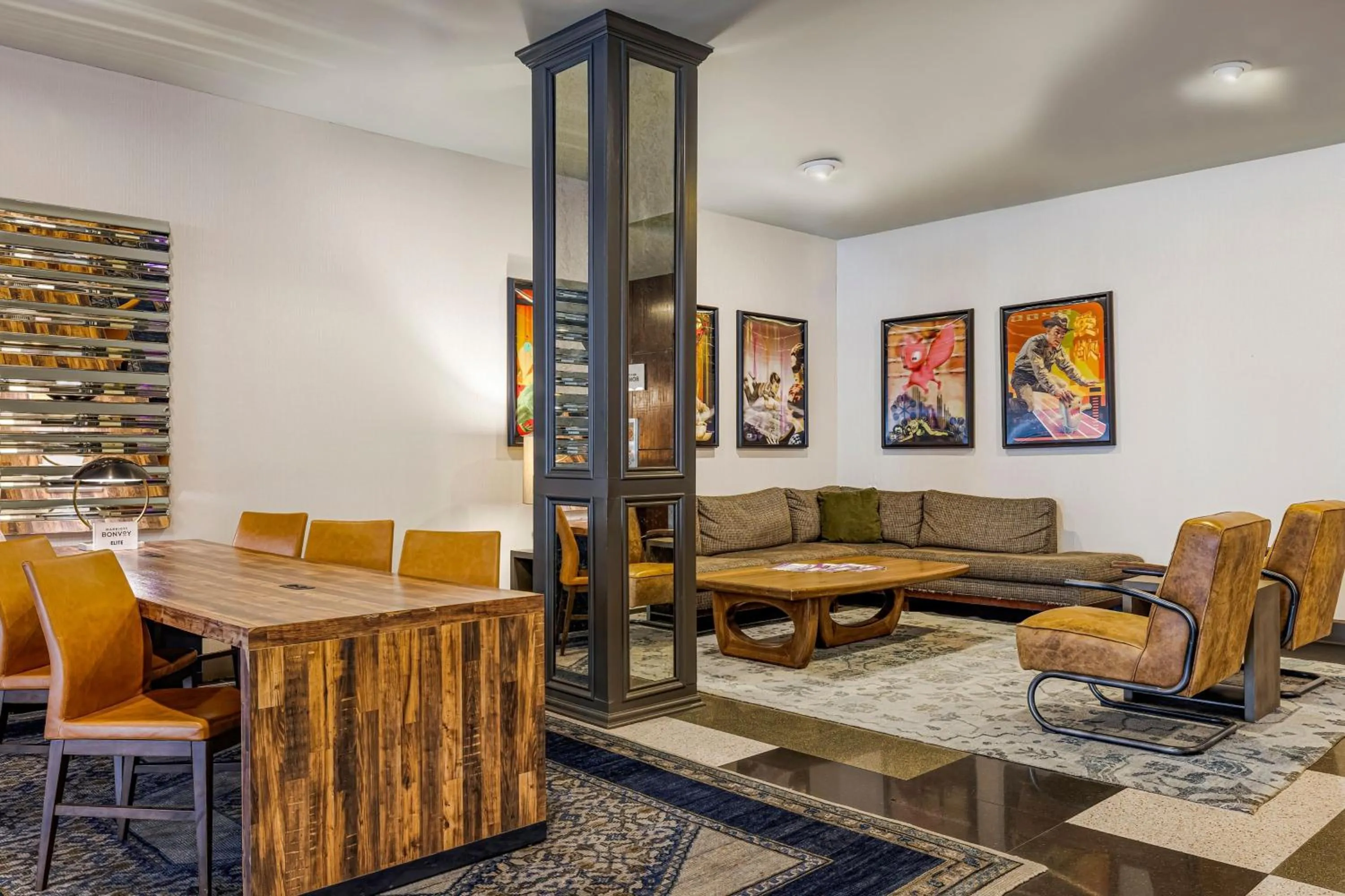 Lobby or reception in Hotel Preston Nashville Airport