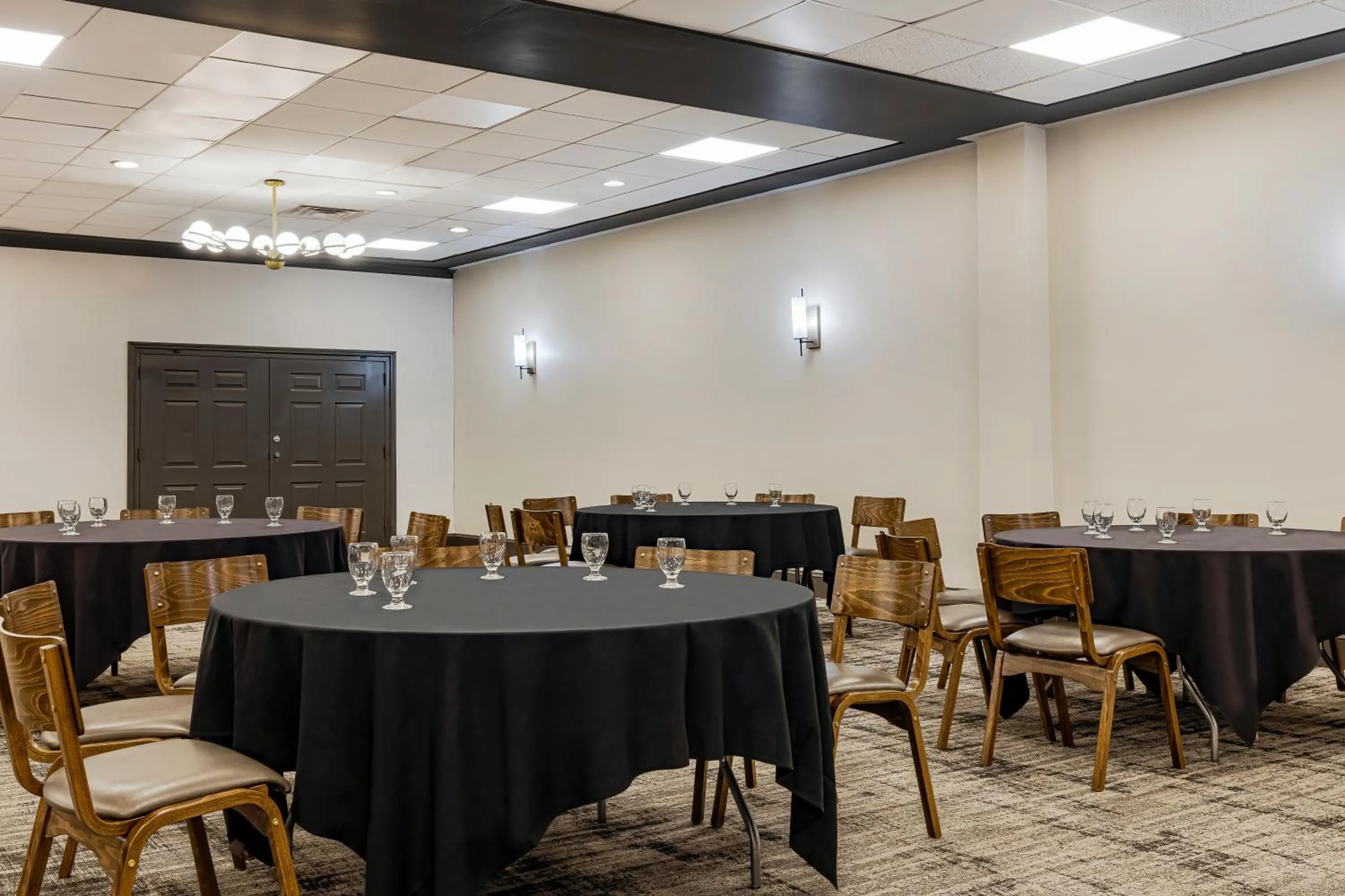 Banquet/Function facilities in Hotel Preston Nashville Airport