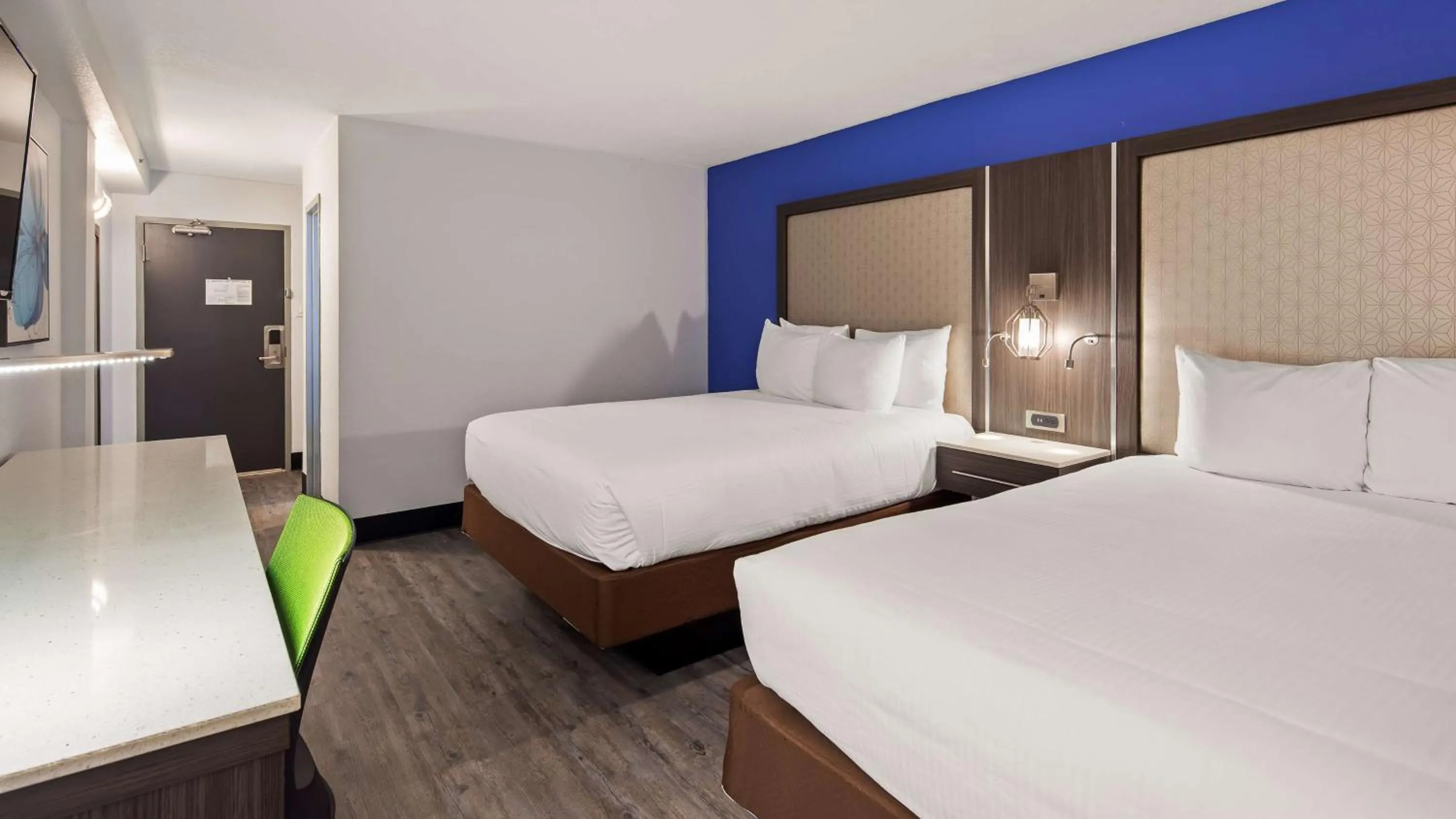 Photo of the whole room in Best Western Plus Executive Residency Denver-Central Park Hotel