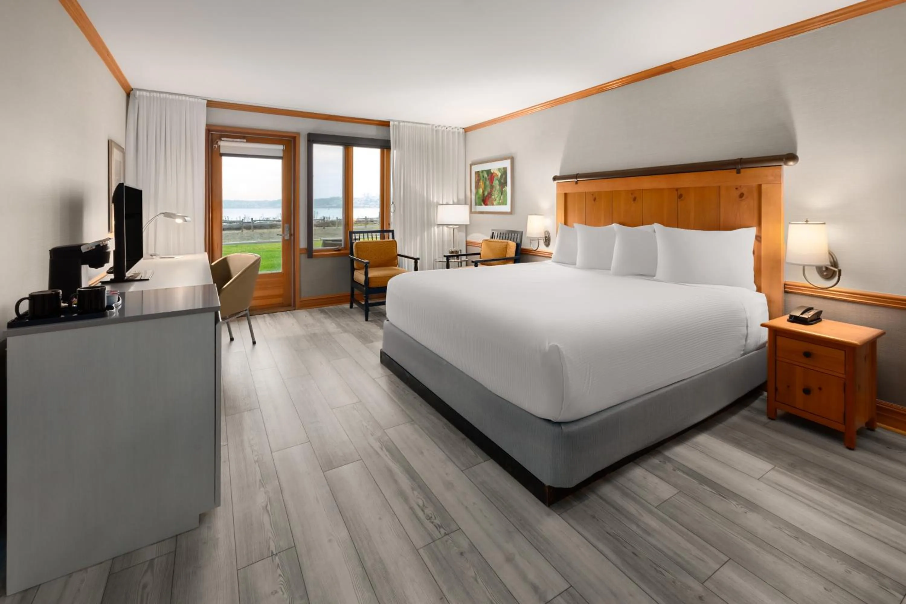 Bed in Semiahmoo Resort Golf & Spa, Trademark Collection by Wyndham
