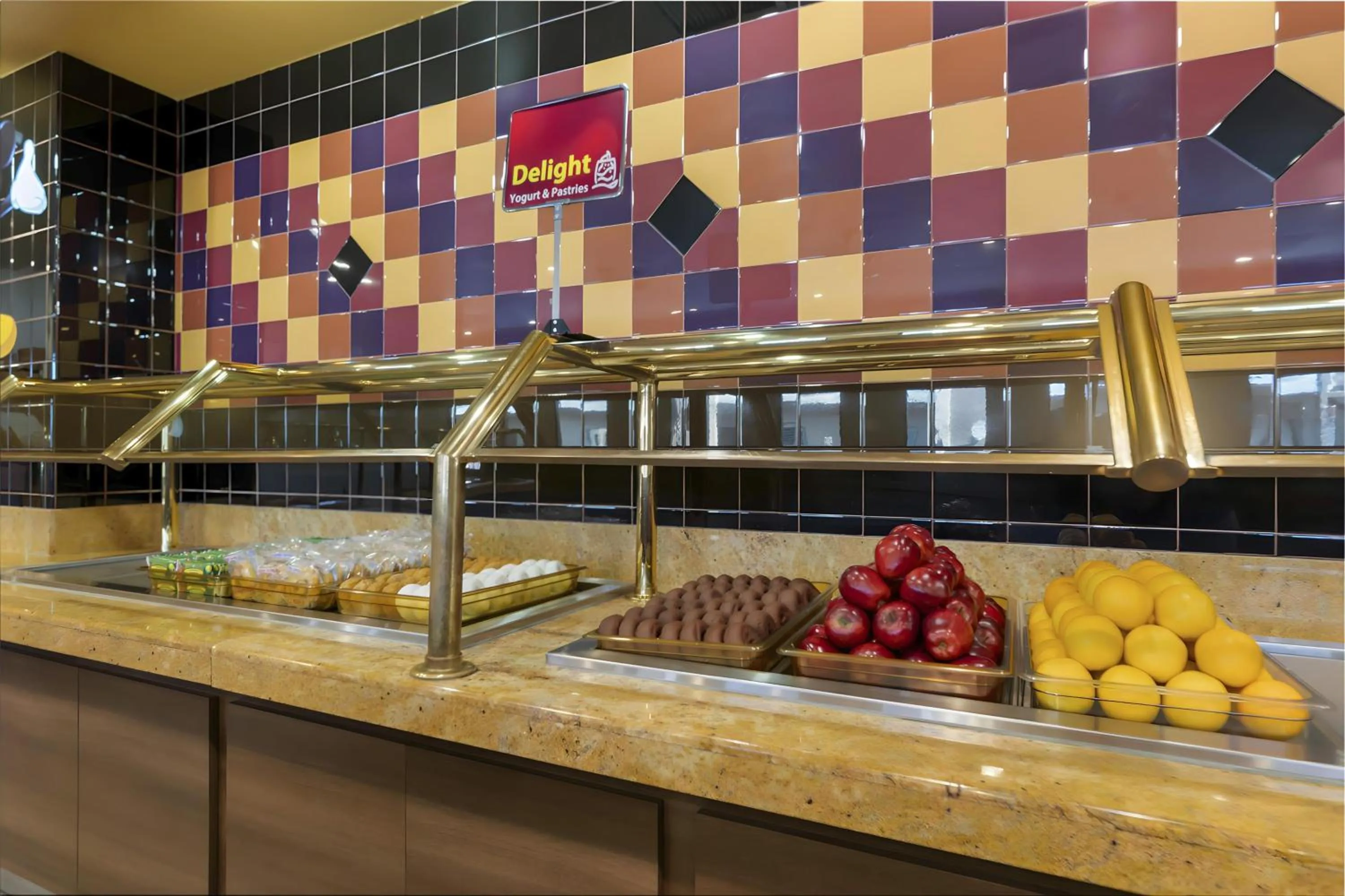 Breakfast in Best Western Plus Park Place Inn - Mini Suites