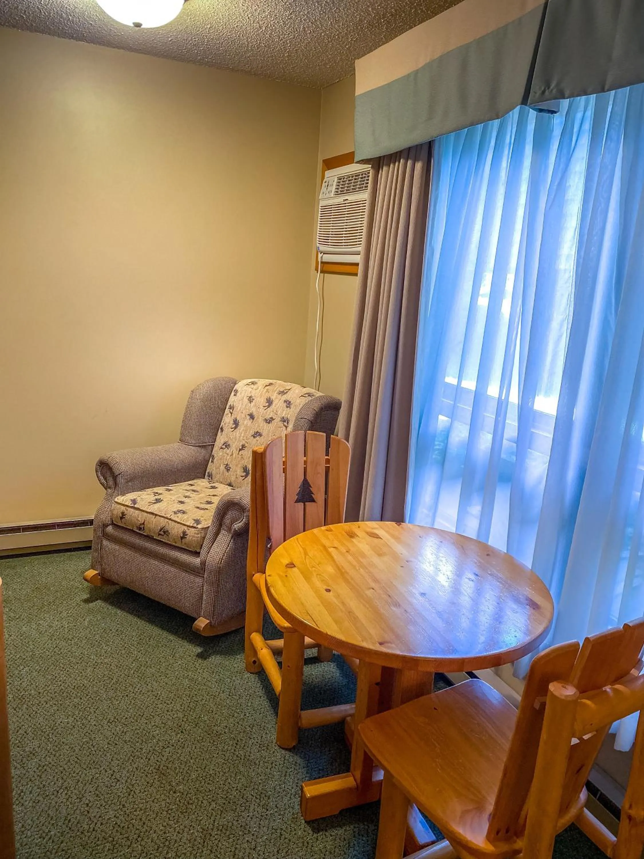 Ruttger's Bay Lake Resort