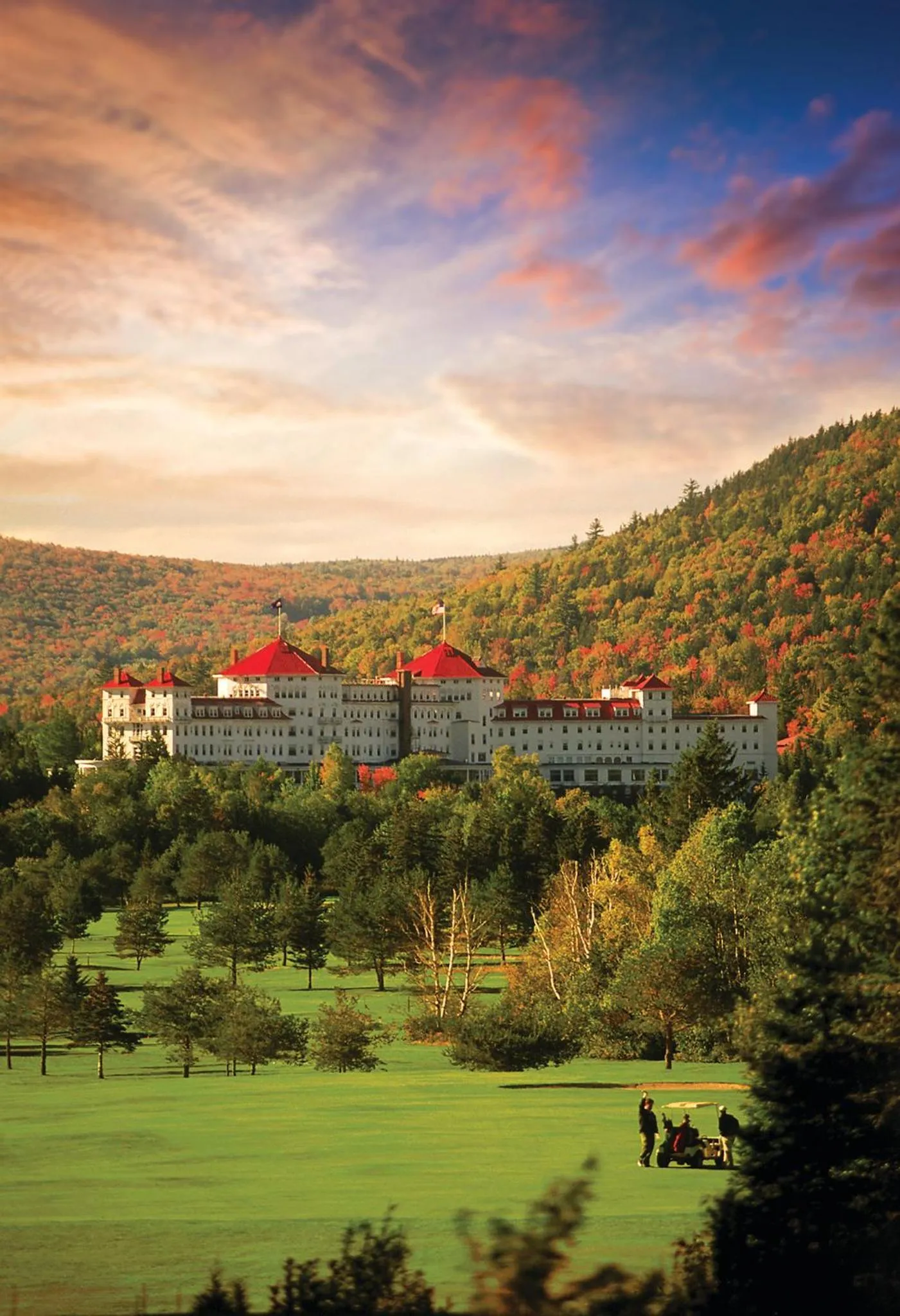 Property building in Omni Mount Washington Resort & Spa