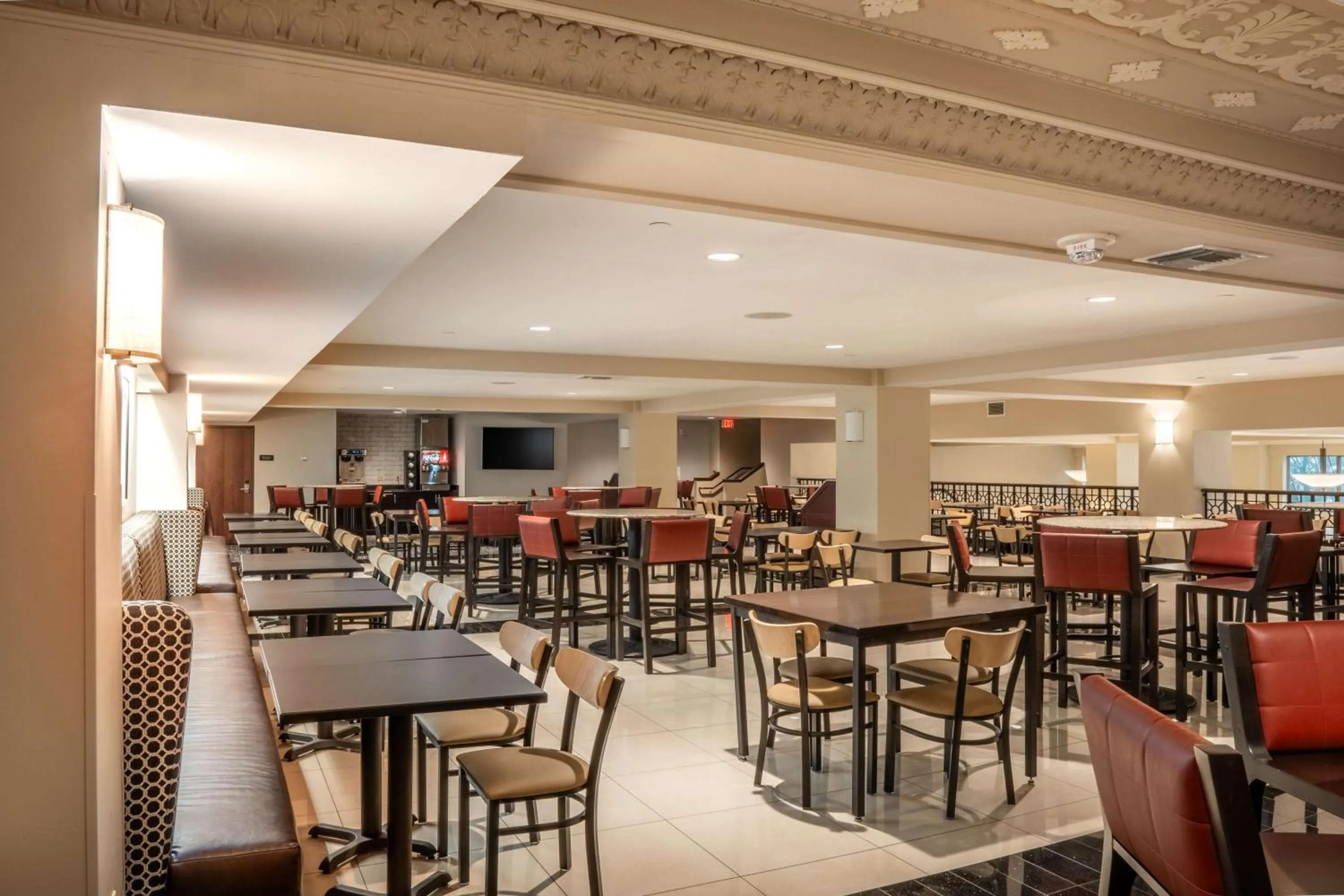 Breakfast in Drury Plaza Hotel Broadview Wichita