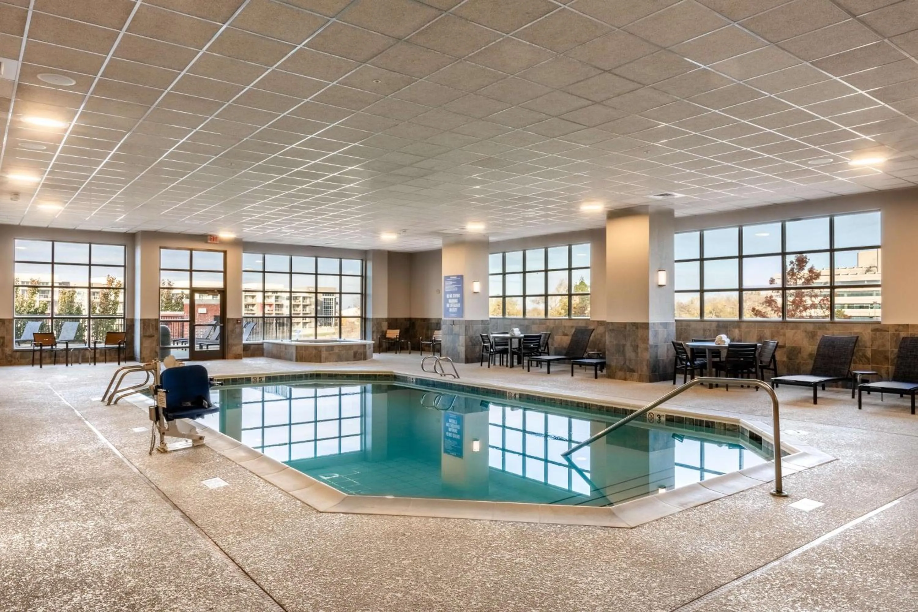 Pool view in Drury Plaza Hotel Broadview Wichita