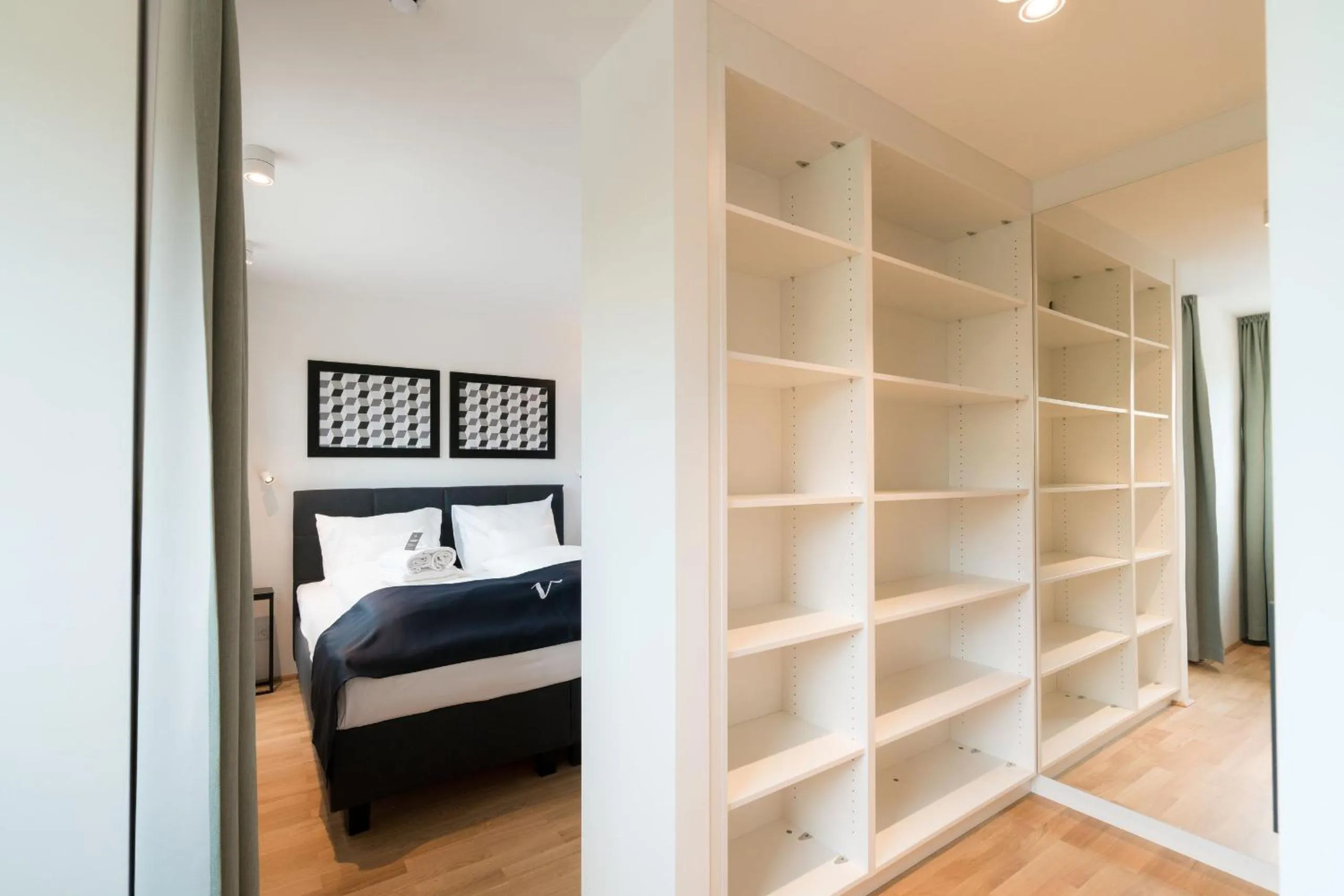 Bed in Vienna Residence, Hietzing - Schönbrunn