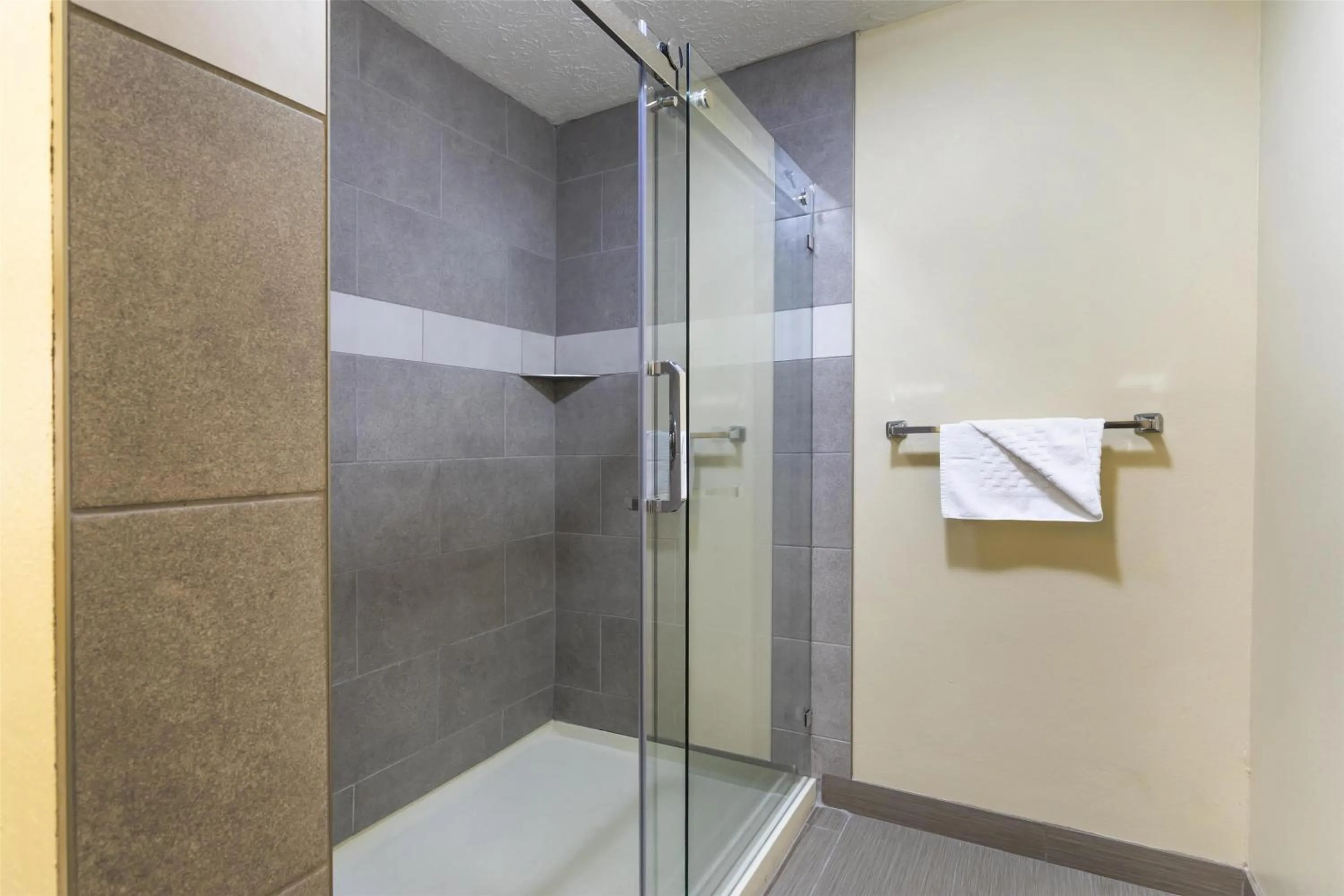 Bathroom in Best Western Plaza Inn