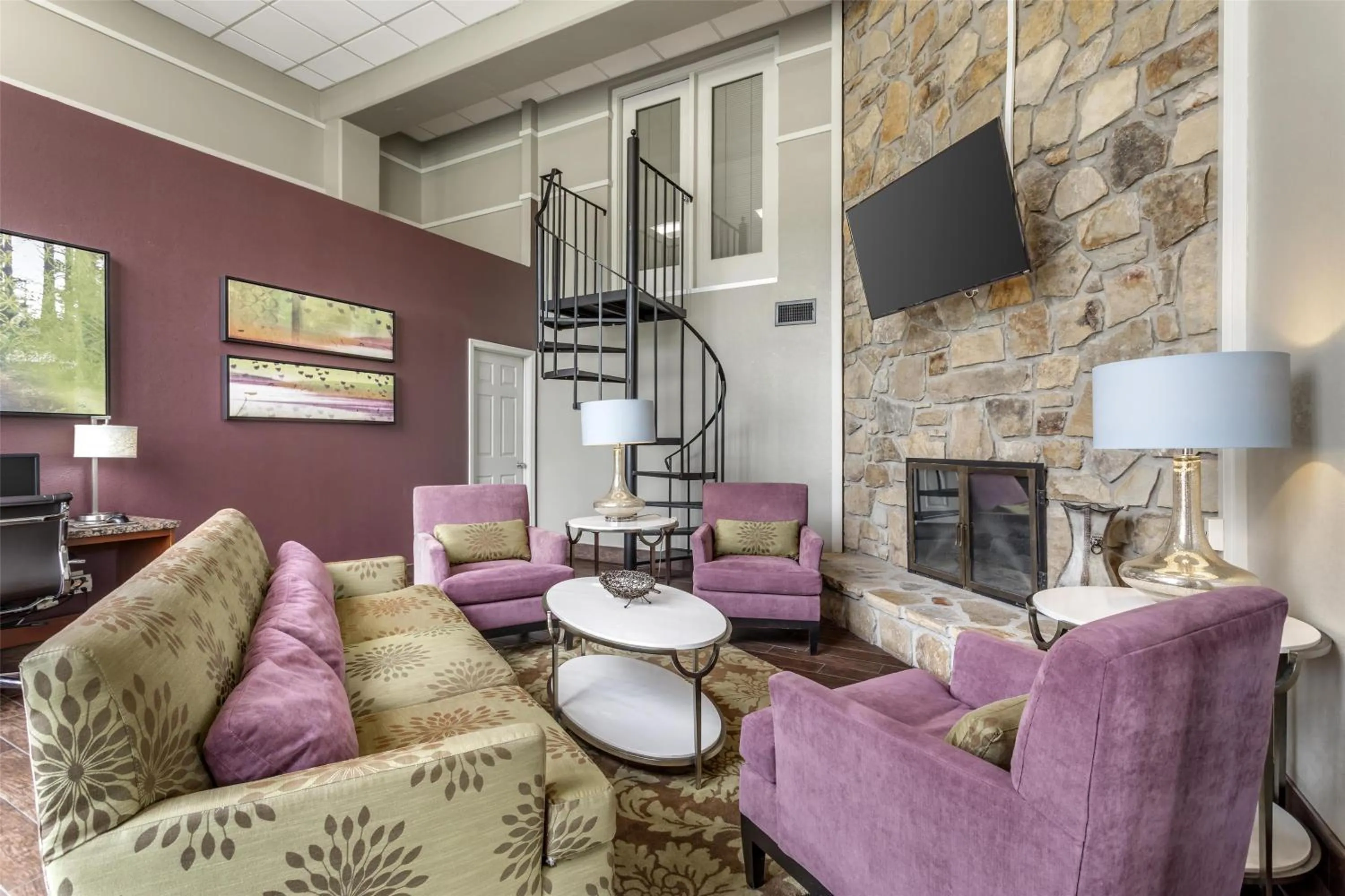 Lobby or reception in Best Western Plaza Inn