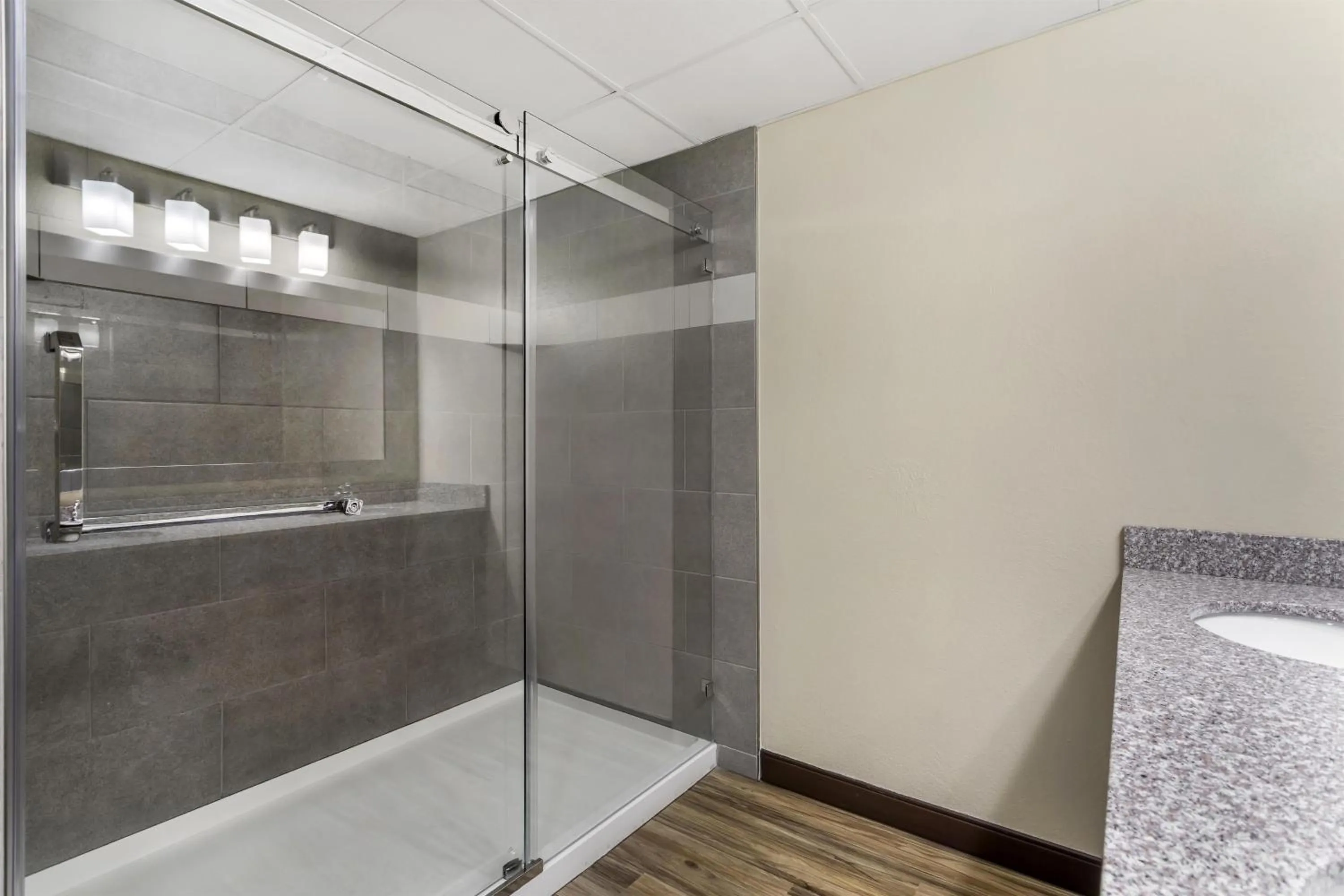 Bathroom in Best Western Plaza Inn