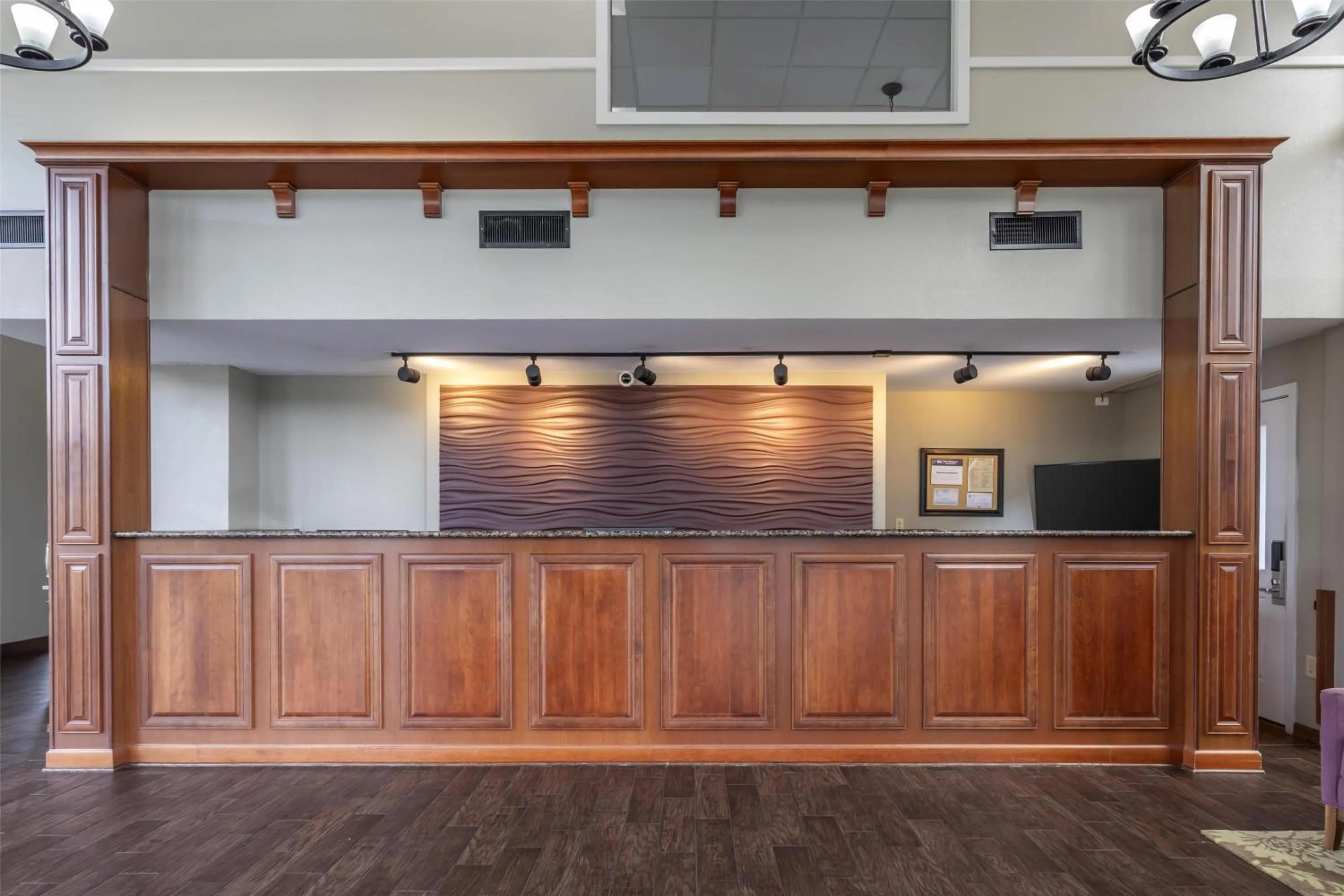 Lobby or reception in Best Western Plaza Inn