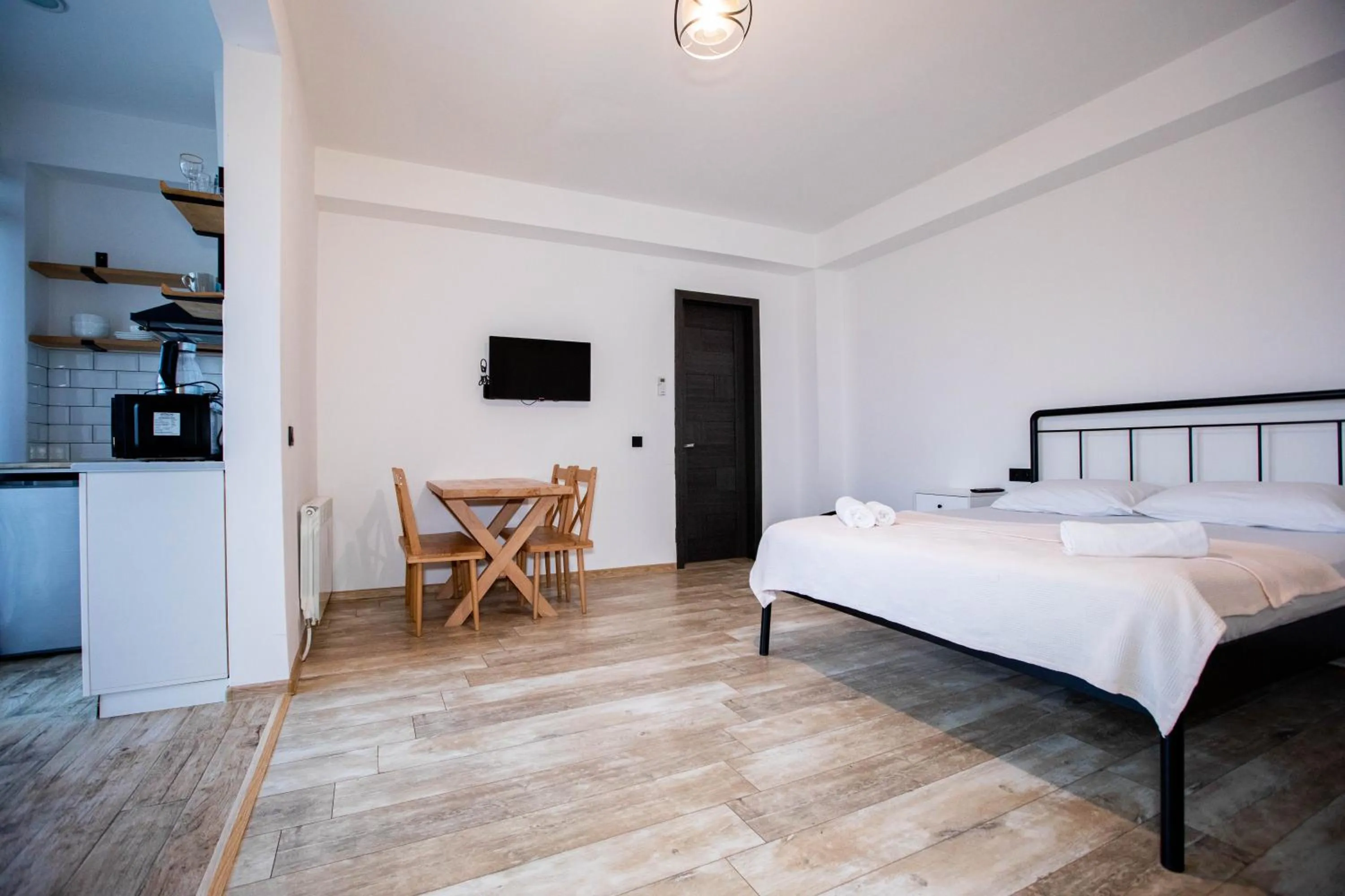 Bedroom, Bed in Level Up Hotel & Restaurant