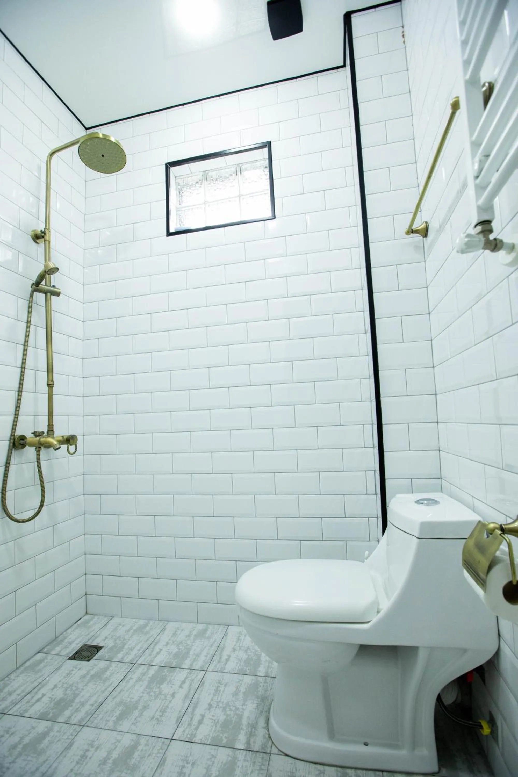 Bathroom in Level Up Hotel & Restaurant