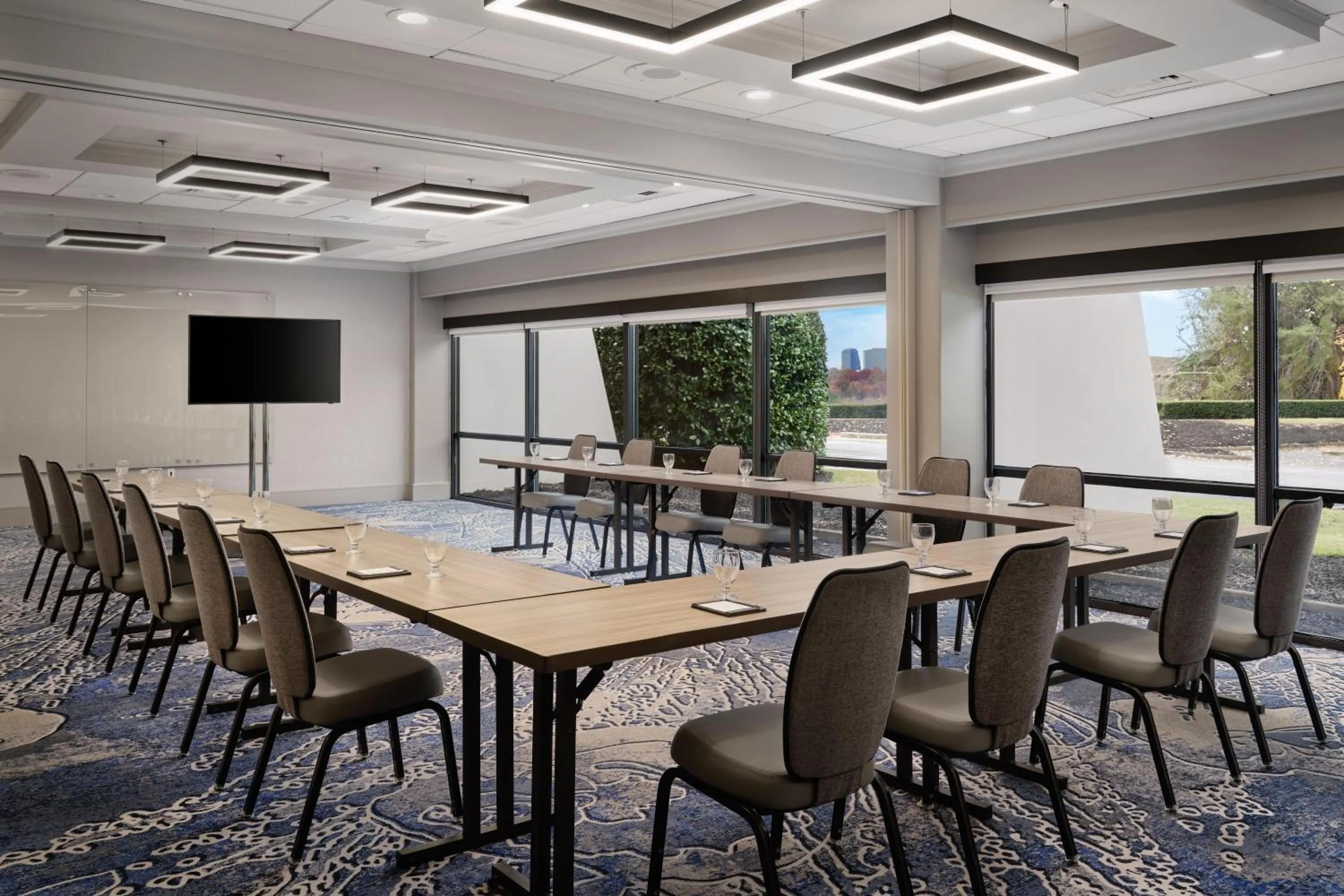 Meeting/conference room in Hyatt Regency Suites Atlanta Northwest