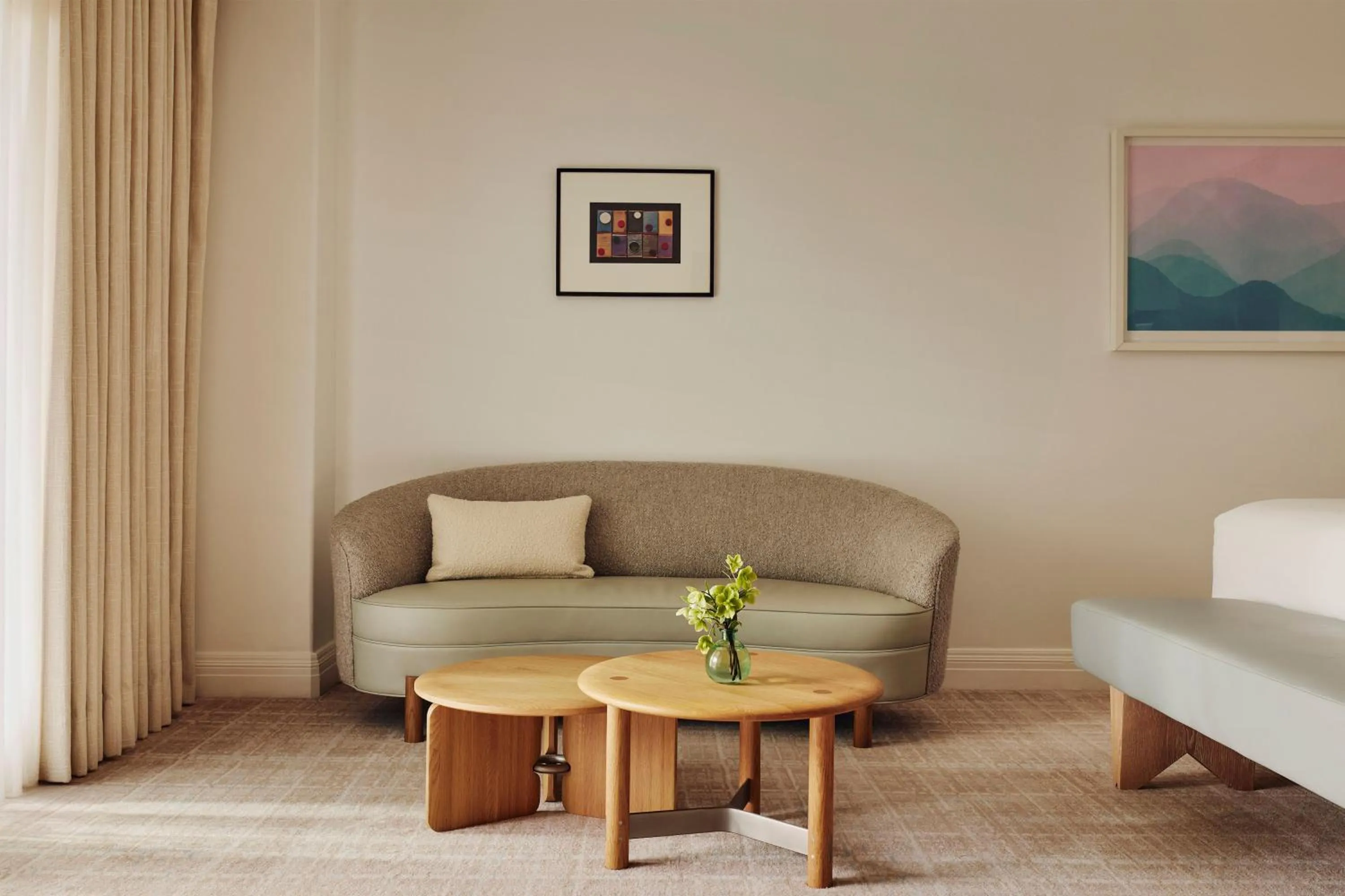 Living room in The Maybourne Beverly Hills, Maybourne