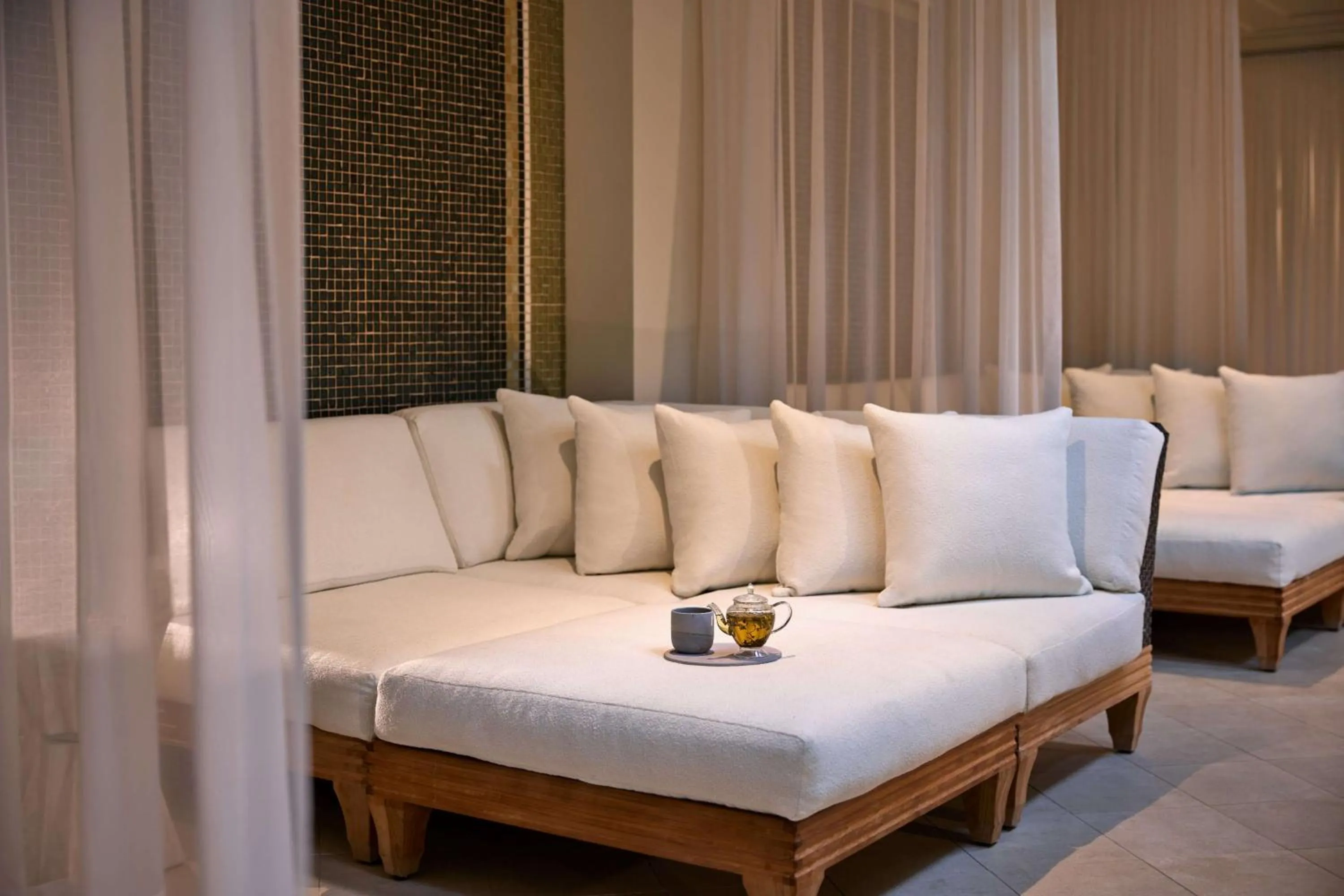 Spa and wellness centre/facilities in The Maybourne Beverly Hills, Maybourne