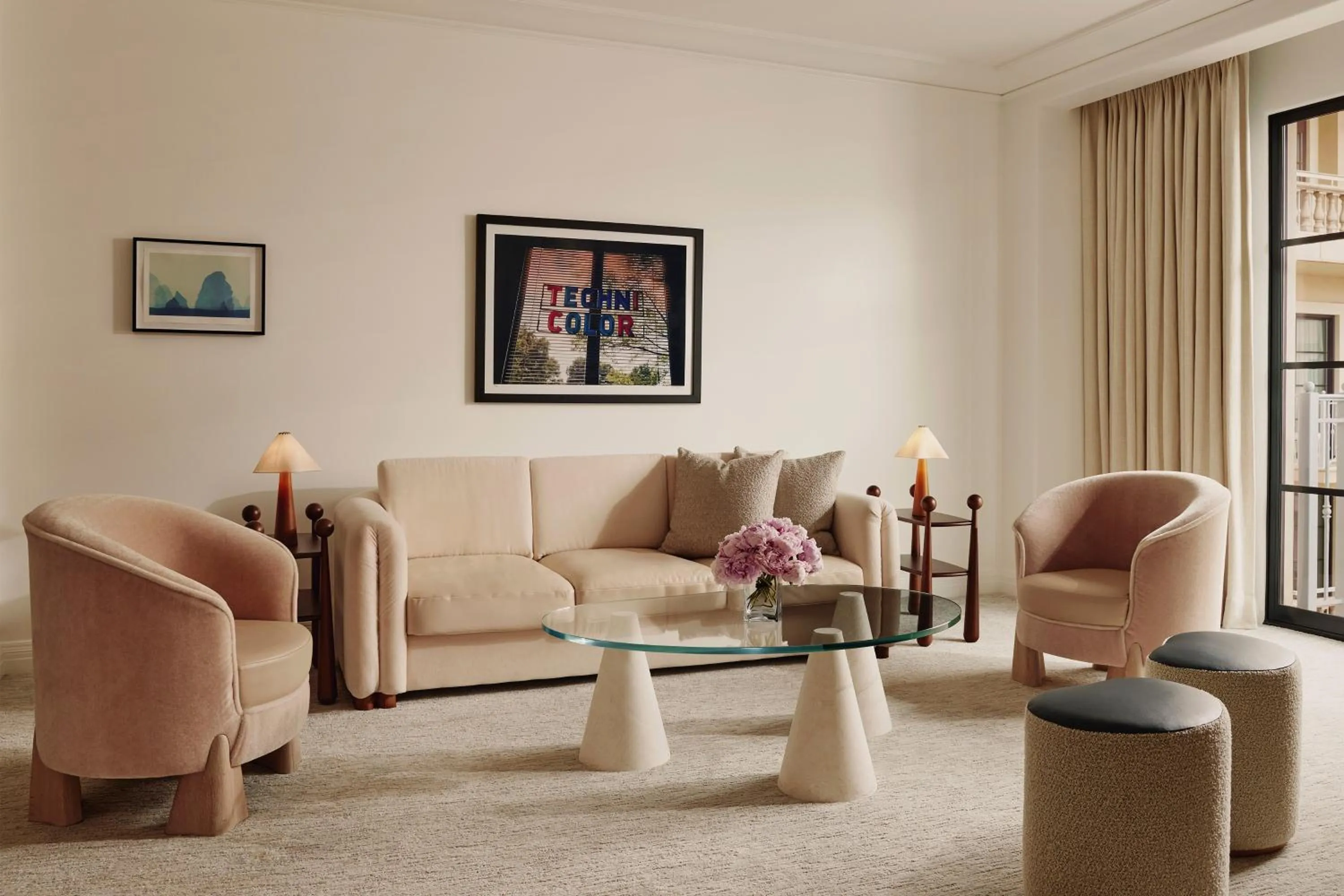 Living room in The Maybourne Beverly Hills, Maybourne