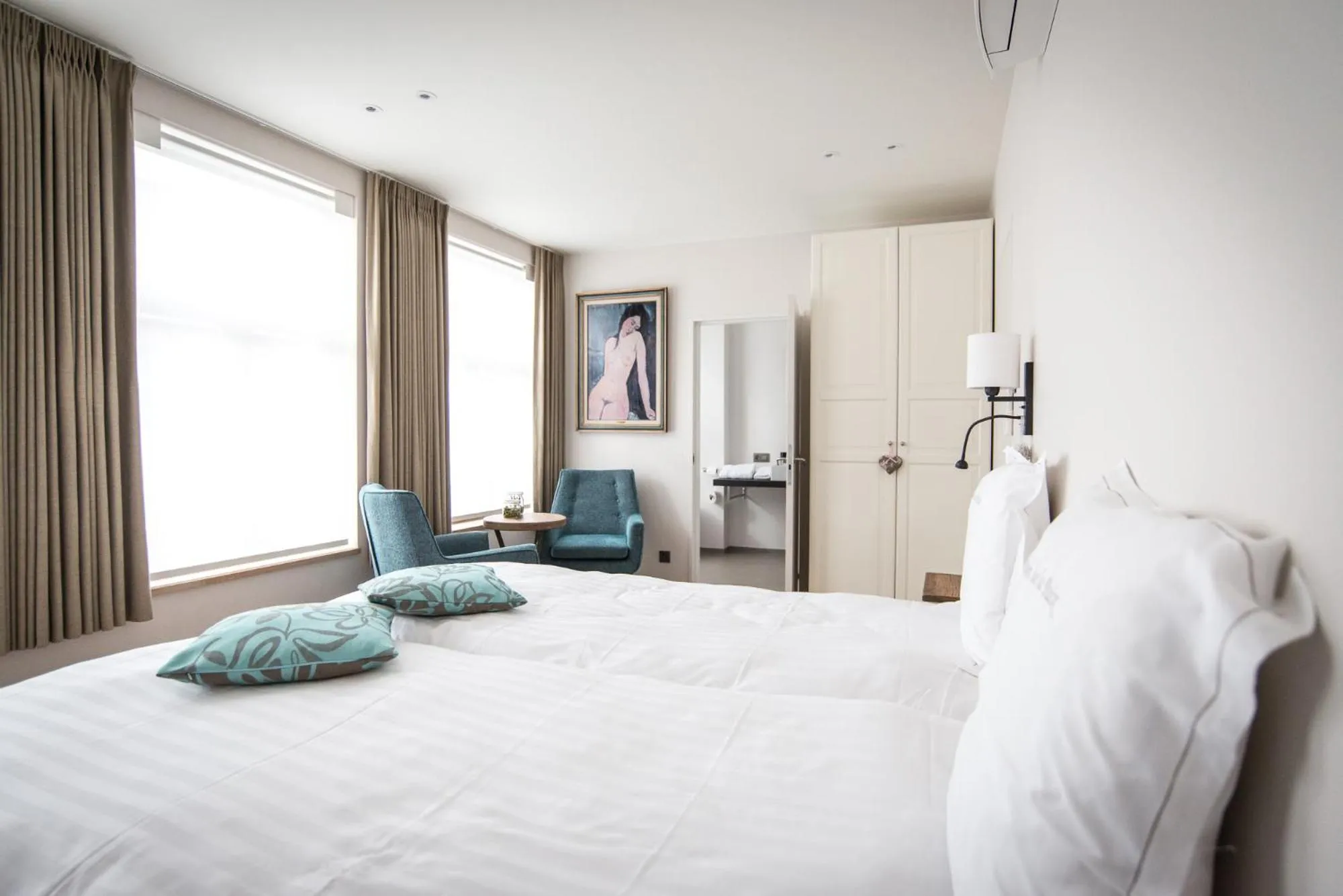 Bedroom, Bed in Maison de la Paix