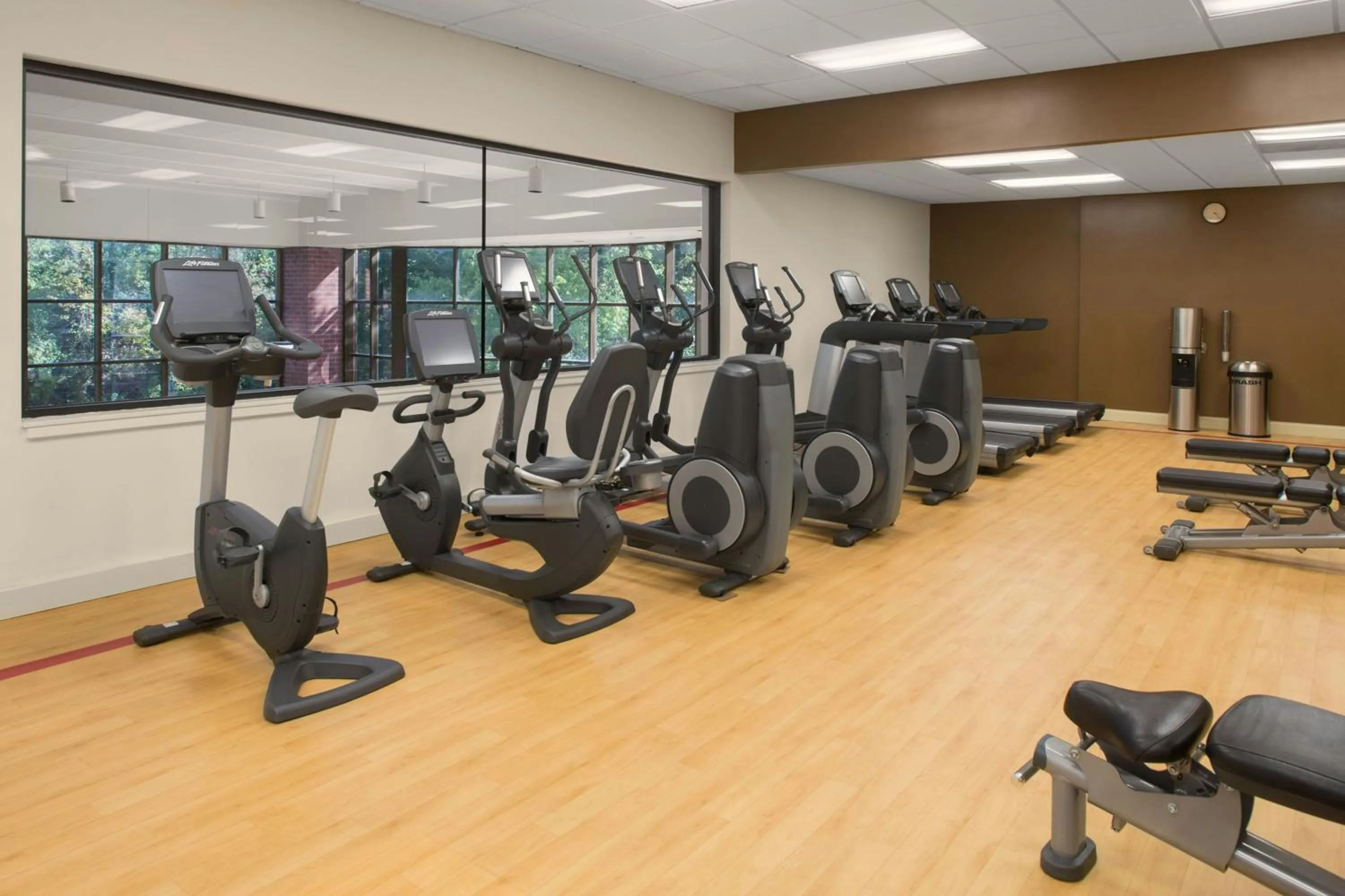 Fitness centre/facilities in Sheraton Suites Akron Cuyahoga Falls