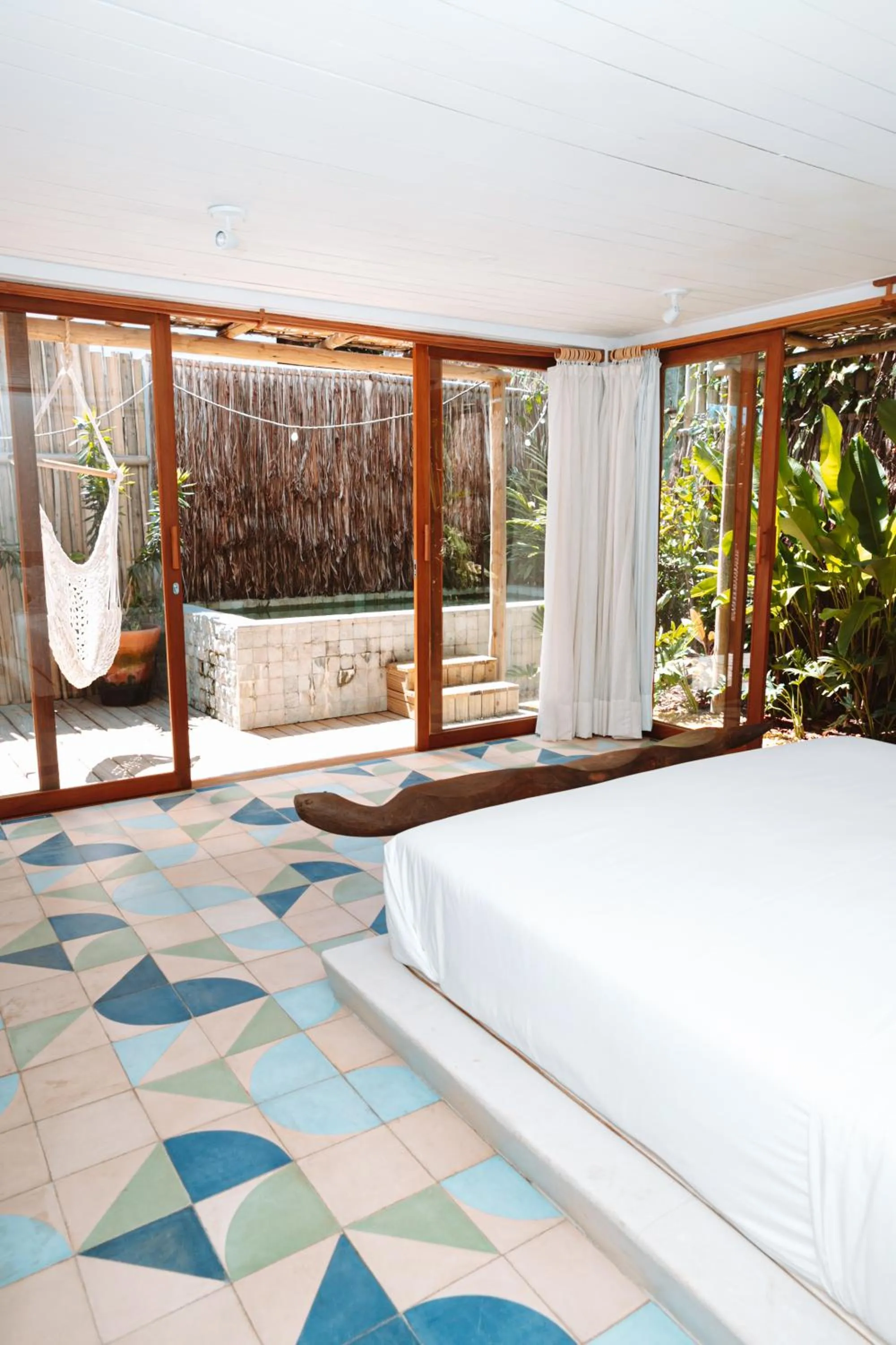 Balcony/Terrace, Bed in Casa das Conchas Caraiva