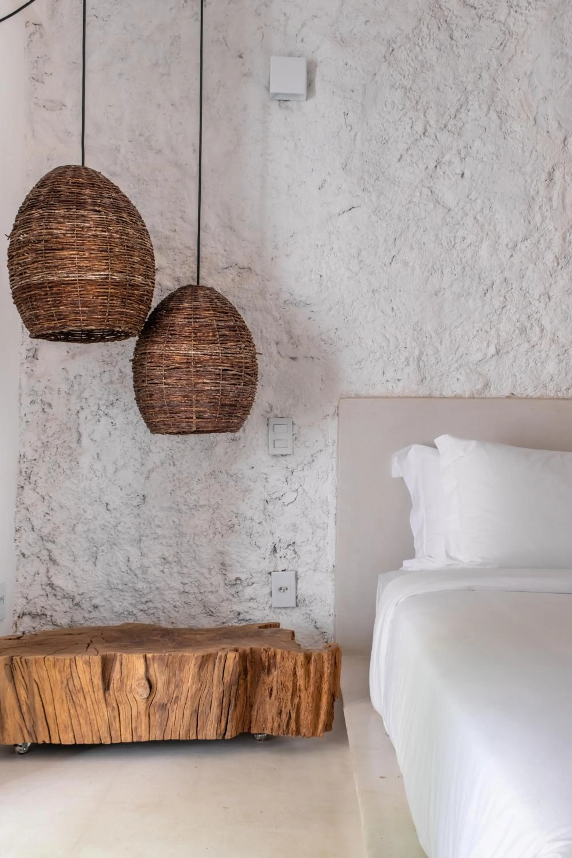 Decorative detail, Bed in Casa das Conchas Caraiva