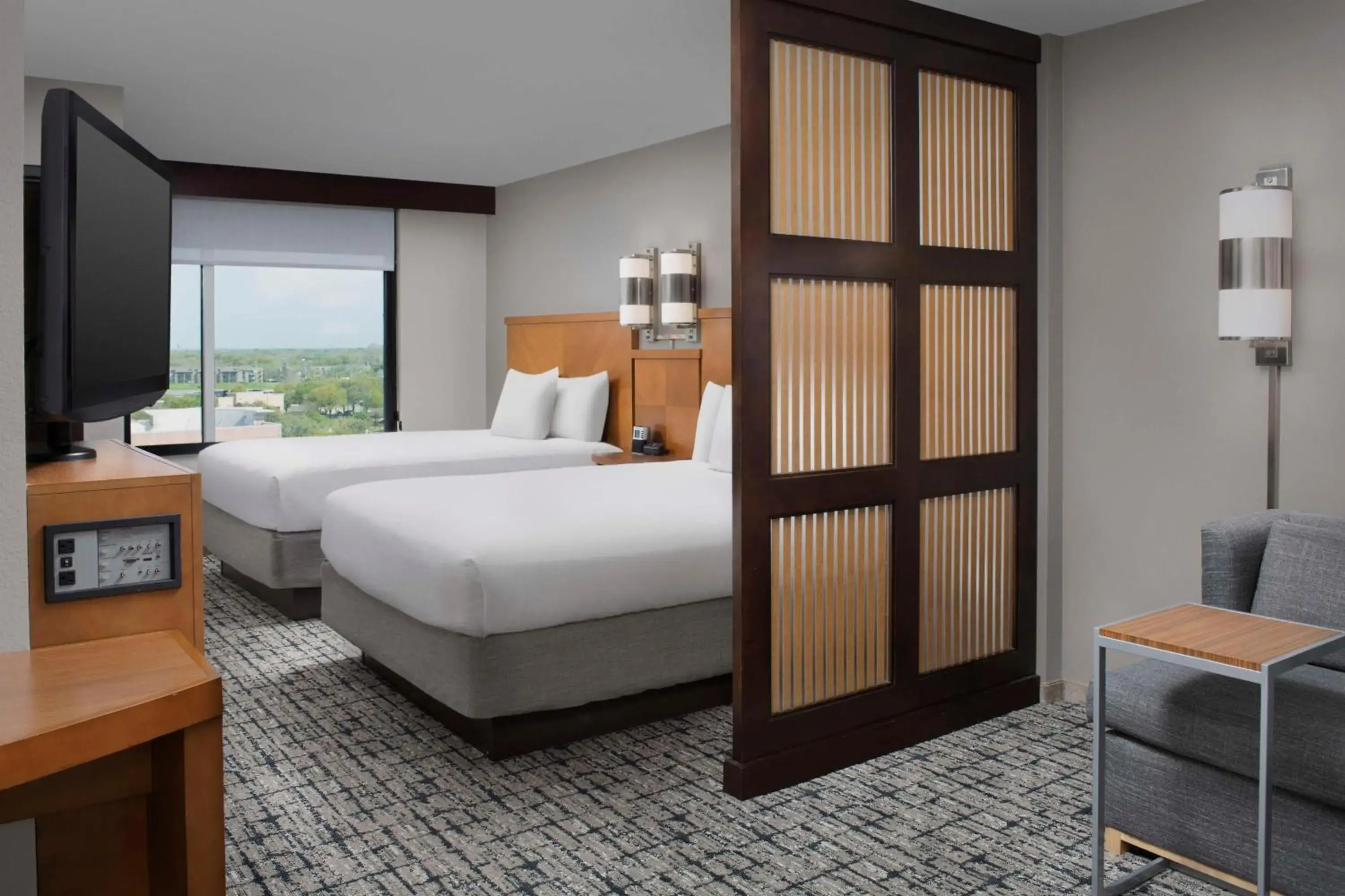 Queen Room with Two Queen Beds and Lake View in Hyatt Place Sugar Land Queen Room with Two Queen Beds and Lake View in Hyatt Place Sugar Land
