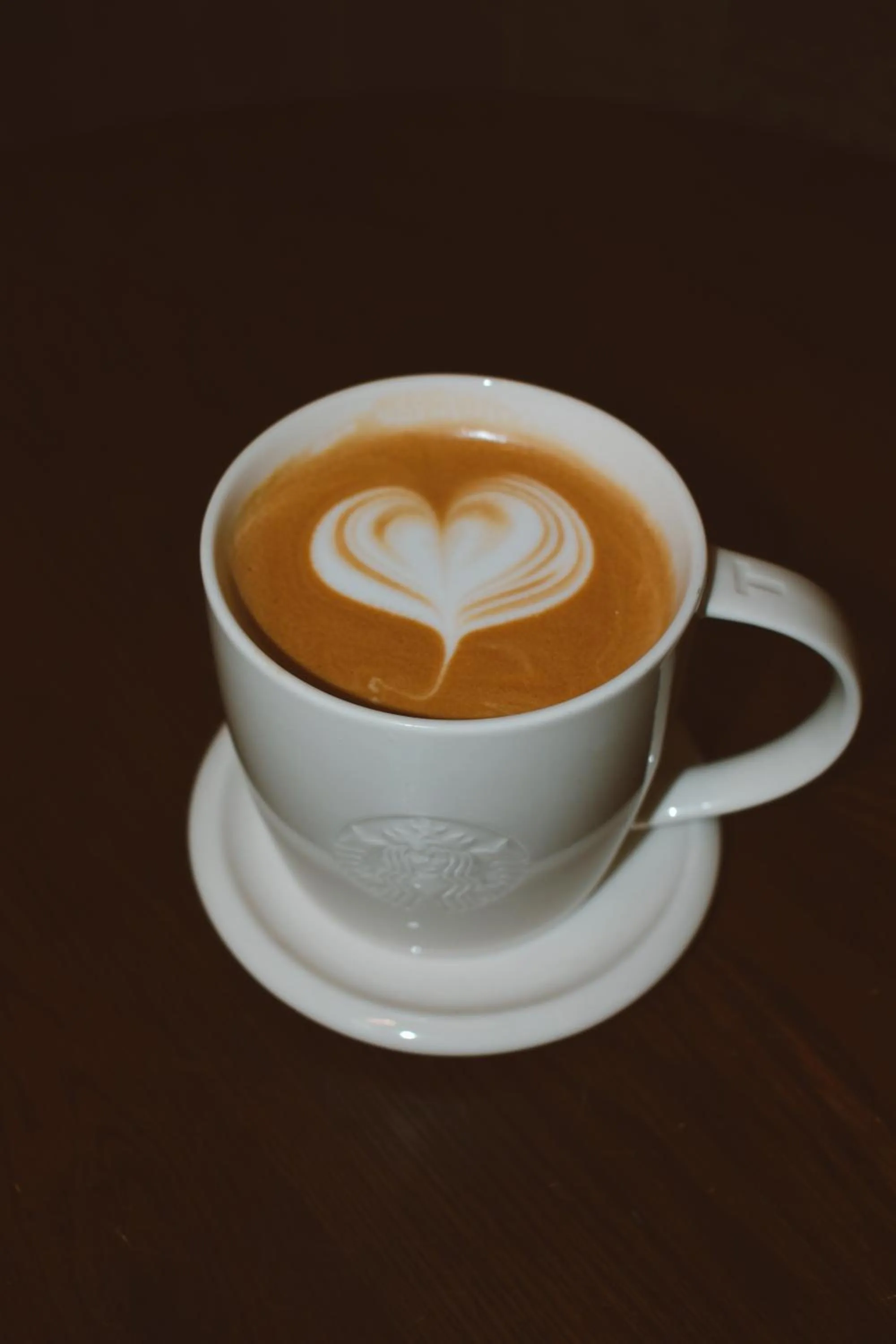 Restaurant/places to eat in Hotel Crescent Court