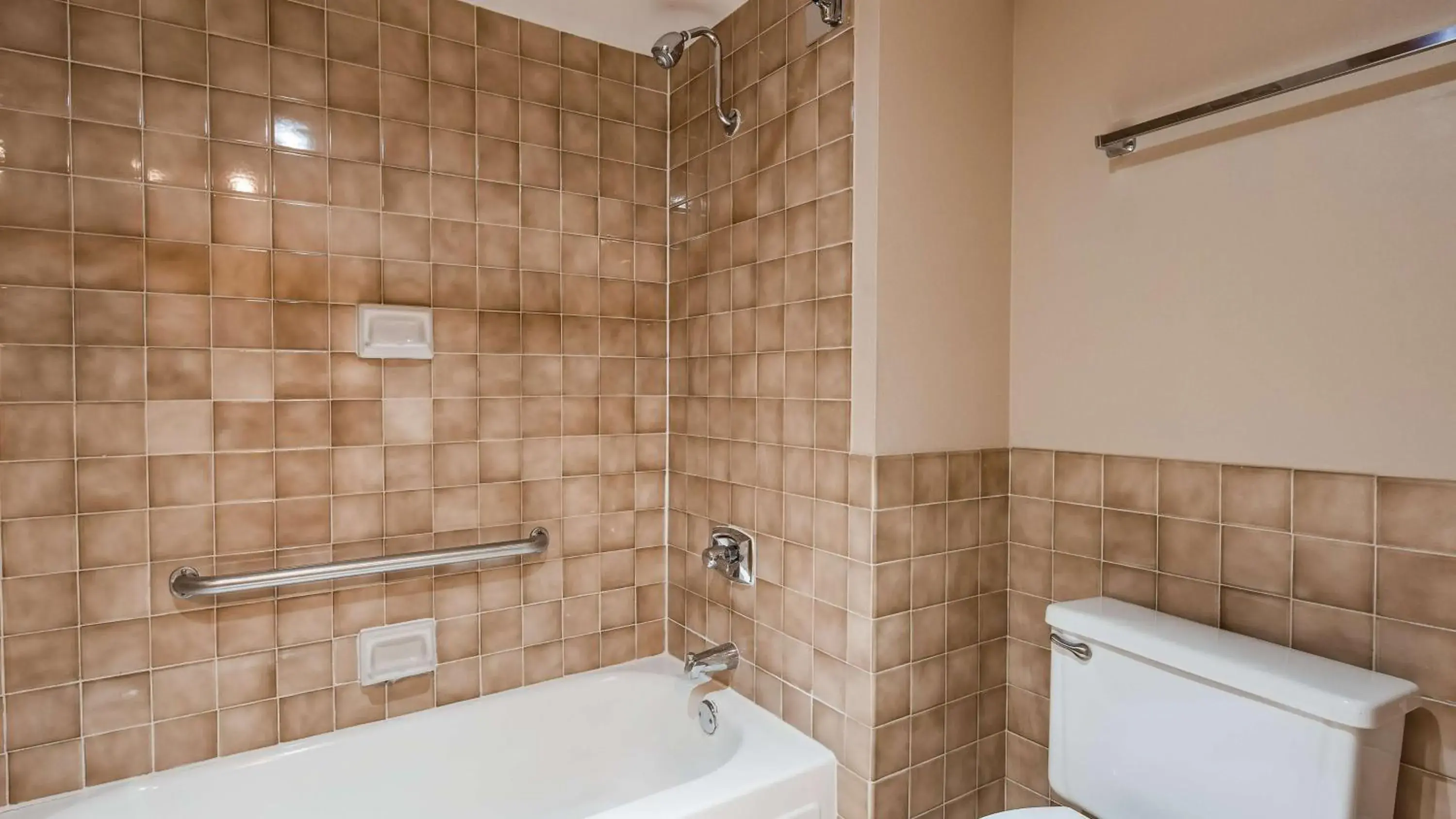 Executive King Suite with Sofa Bed - Non-smoking in Best Western Plus Saddleback Inn and Conference Center Executive King Suite with Sofa Bed - Non-smoking in Best Western Plus Saddleback Inn and Conference Center