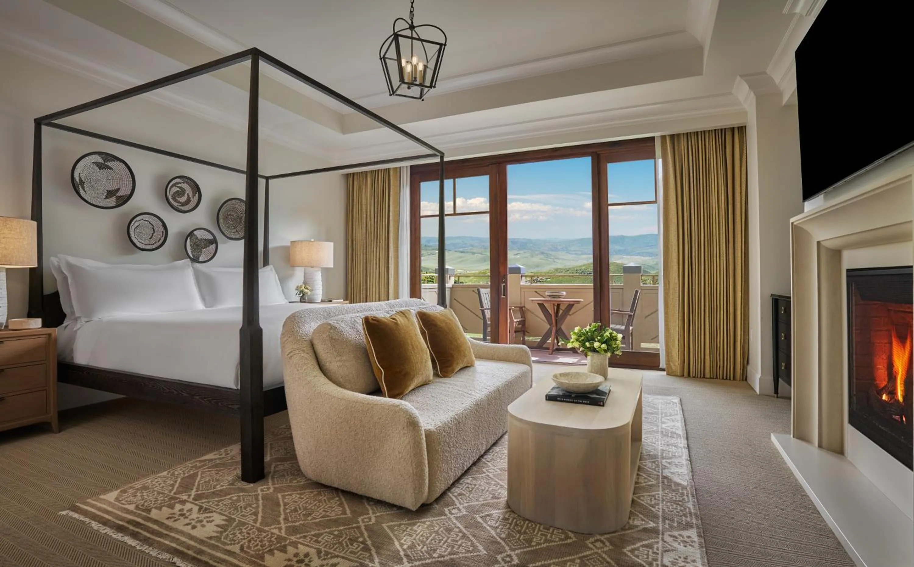 Bed in Montage Deer Valley