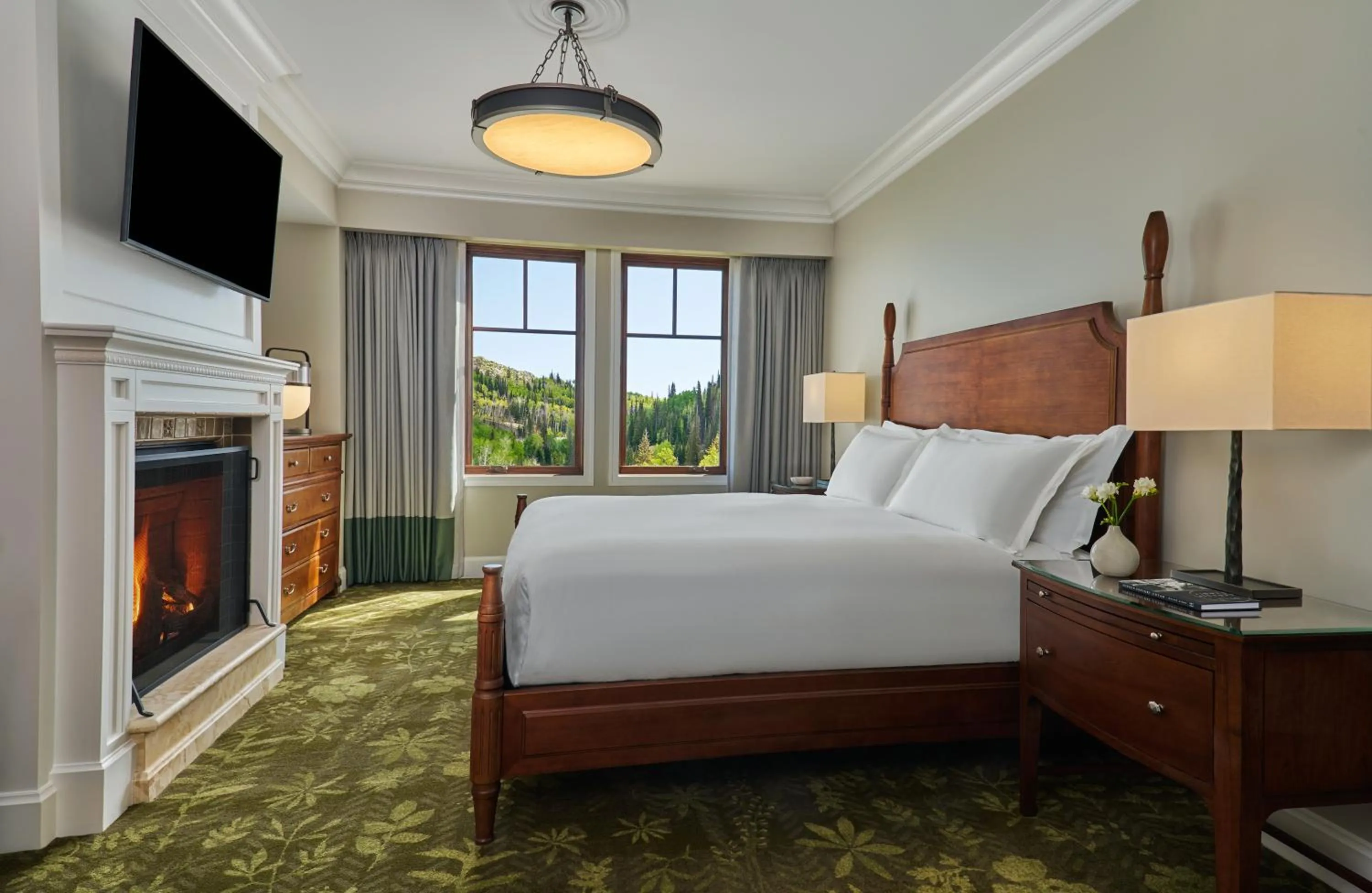 Bed in Montage Deer Valley