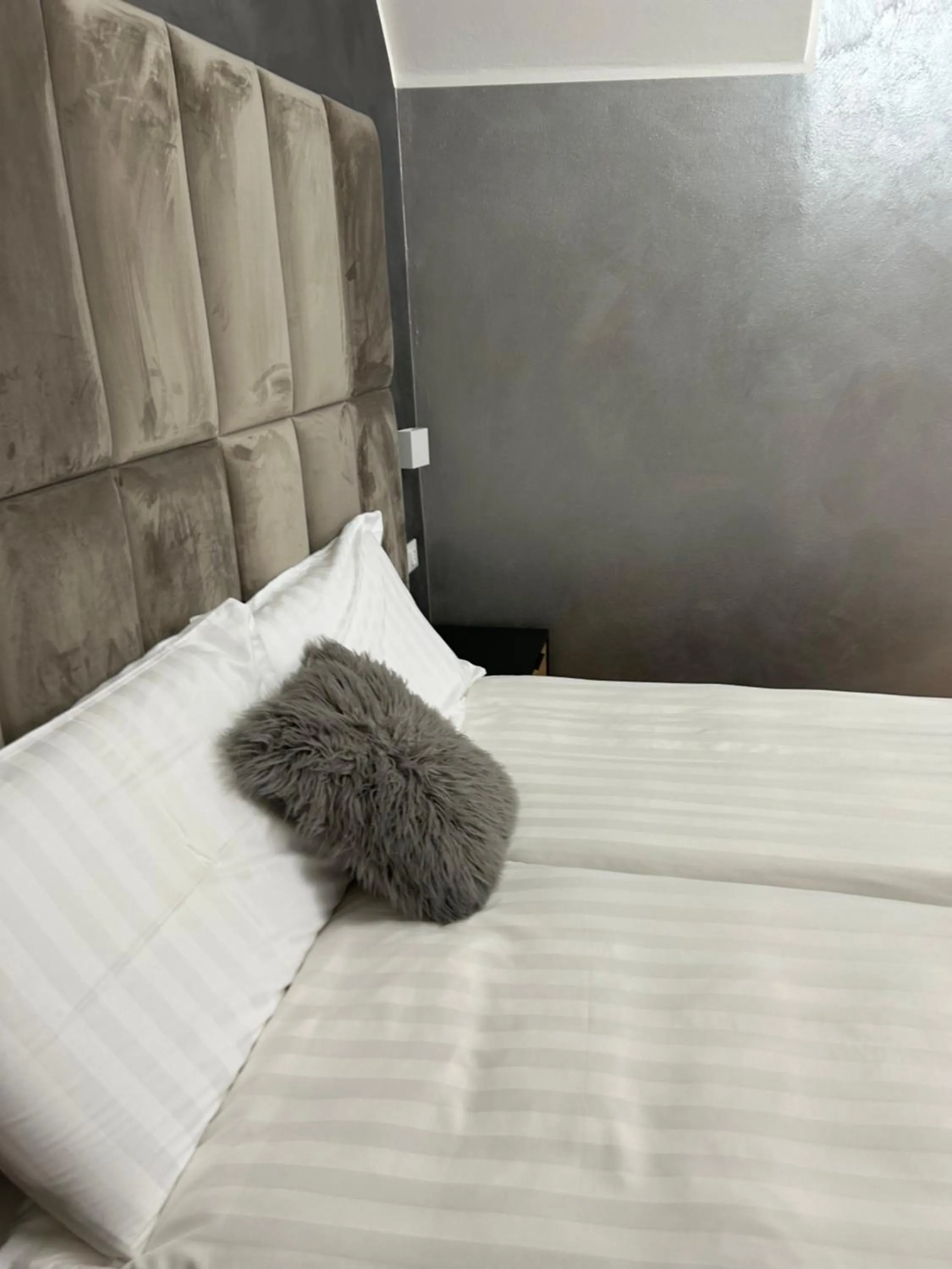 Bed in Beb c’est lavis