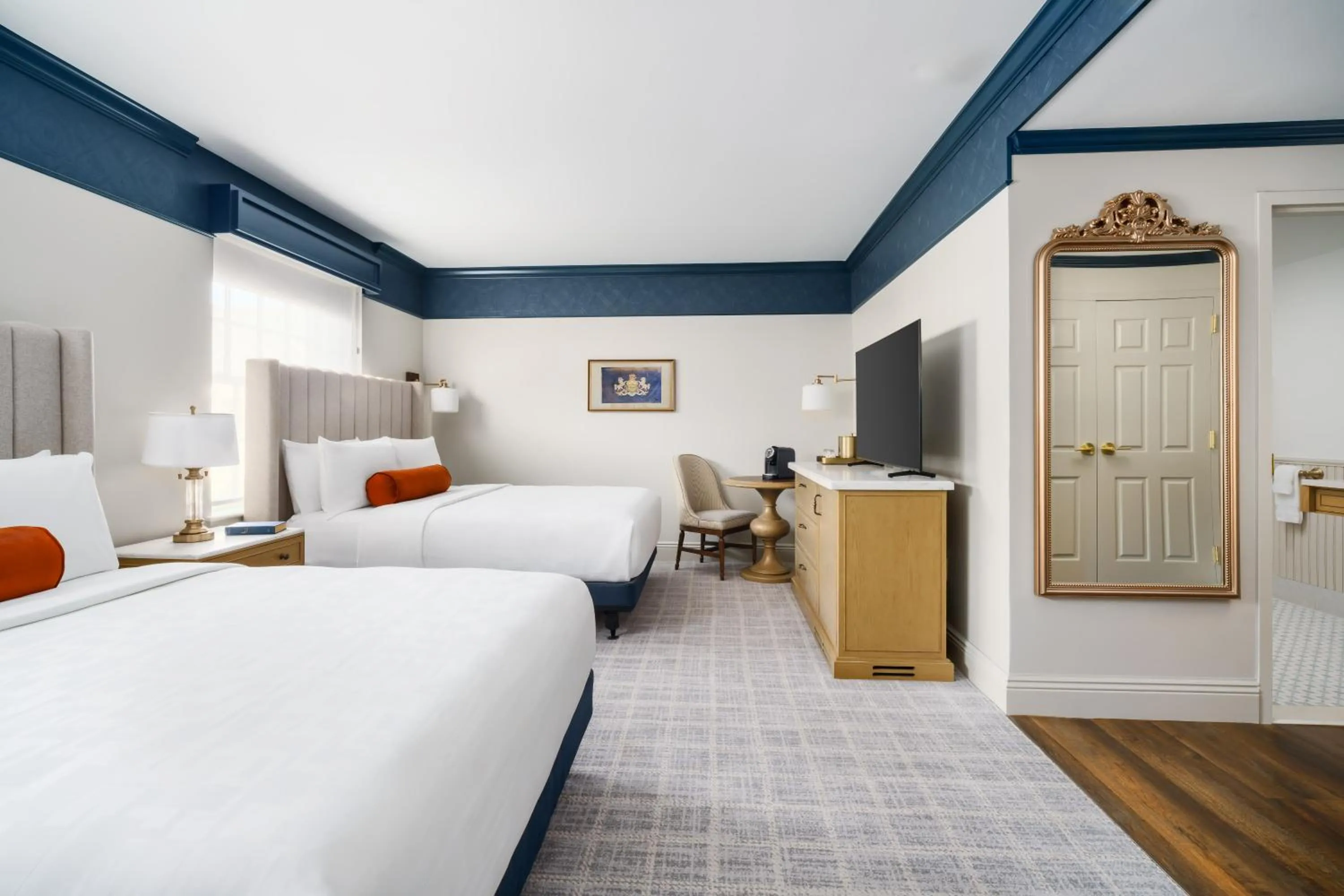 Bedroom, Bed in Nittany Lion Inn