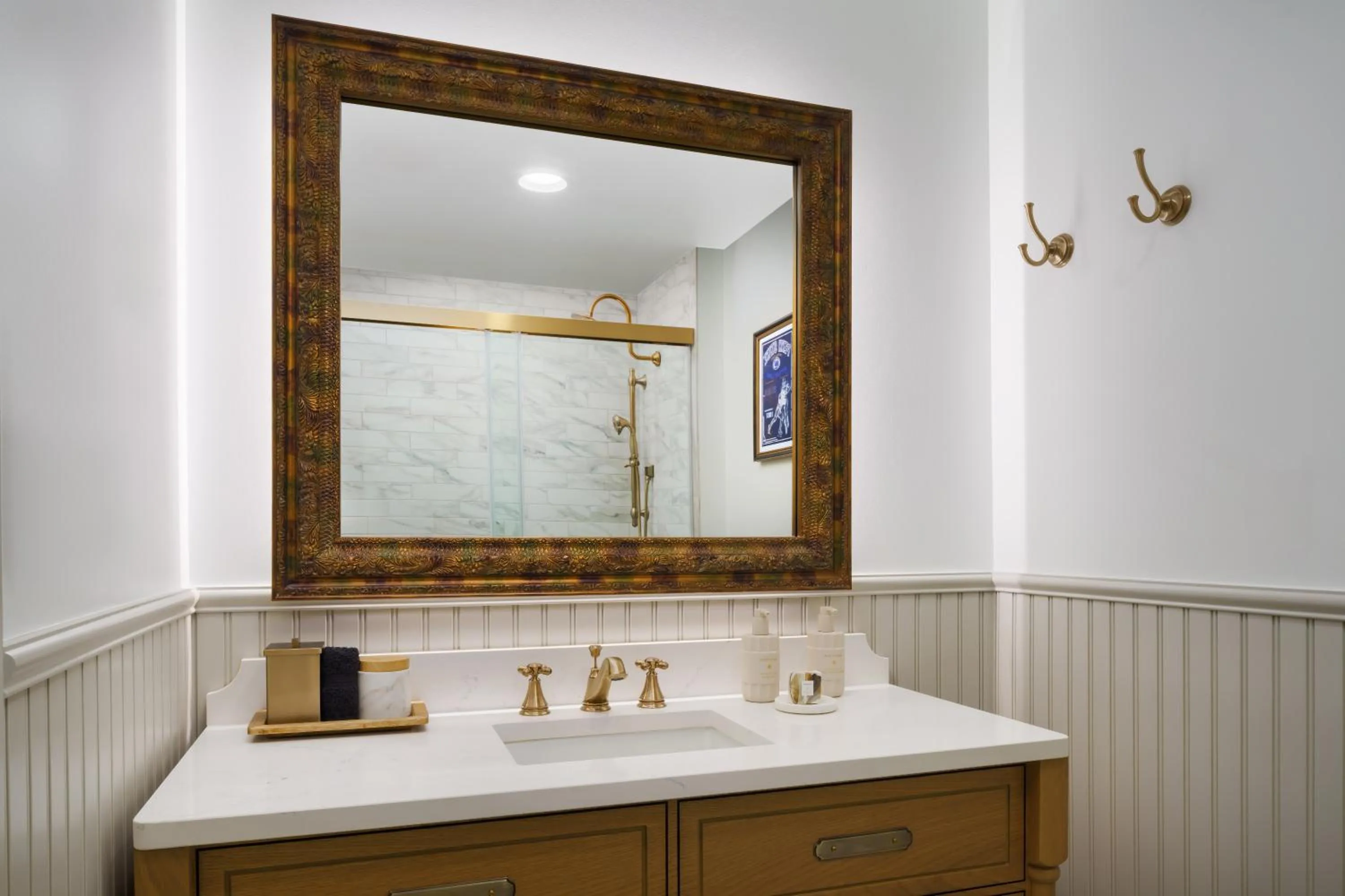 Bathroom in Nittany Lion Inn