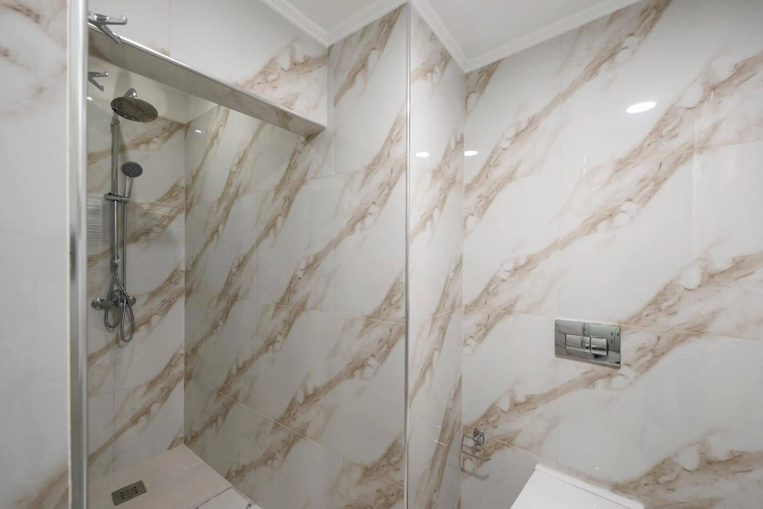 Athenian Sensations Apartments and Suites in the Heart of Athens