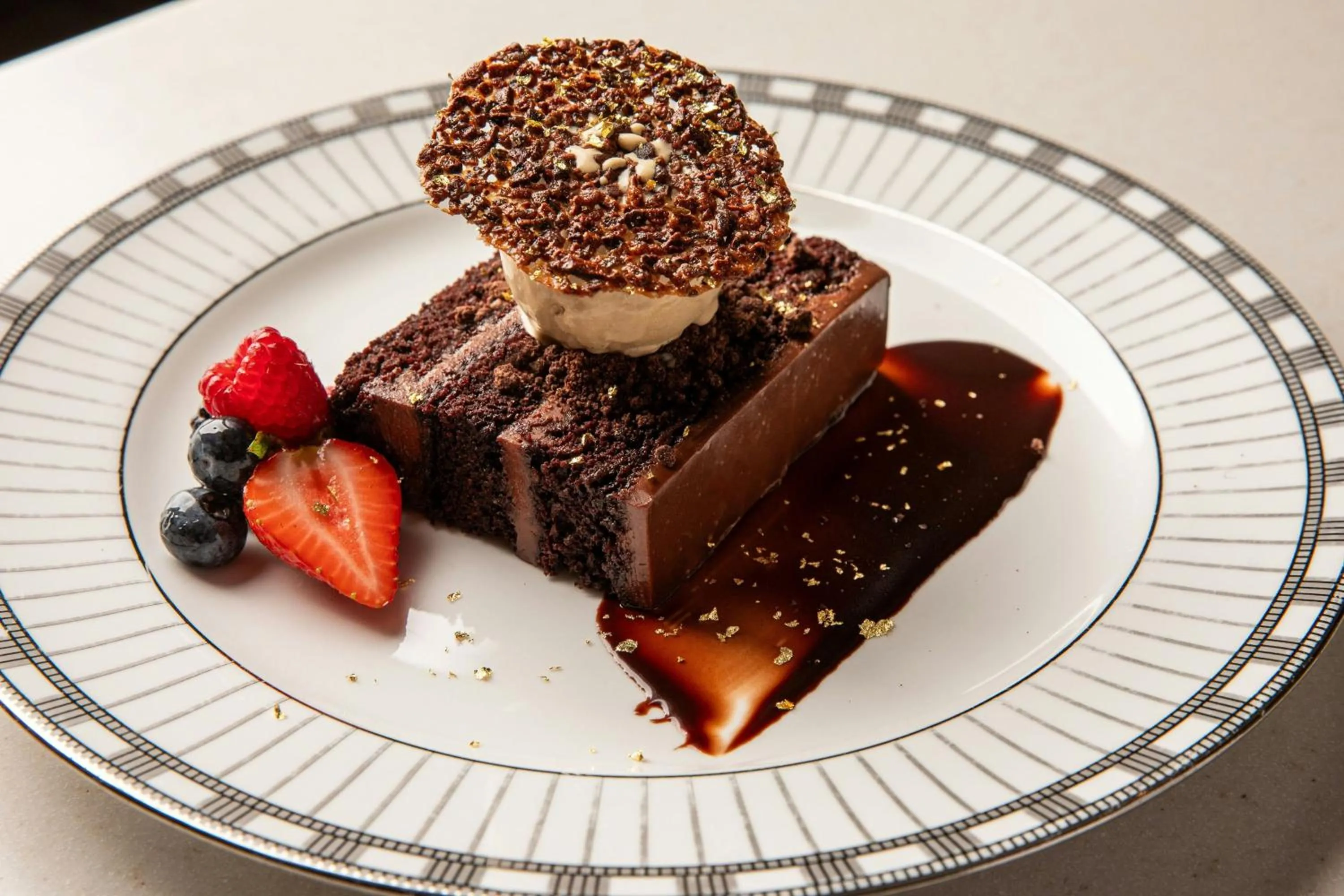 Restaurant/places to eat in The St. Regis Bal Harbour Resort